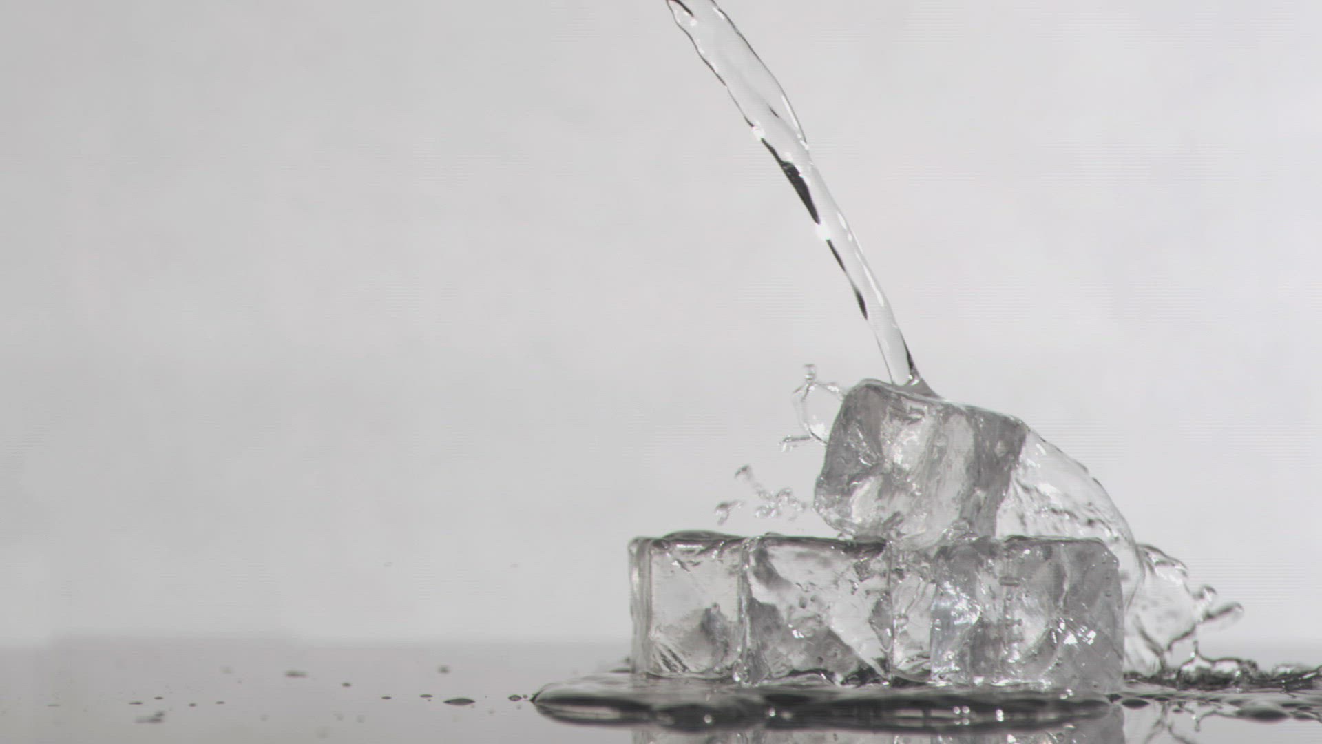 717253760 / Pouring In / Pouring Out / Pouring