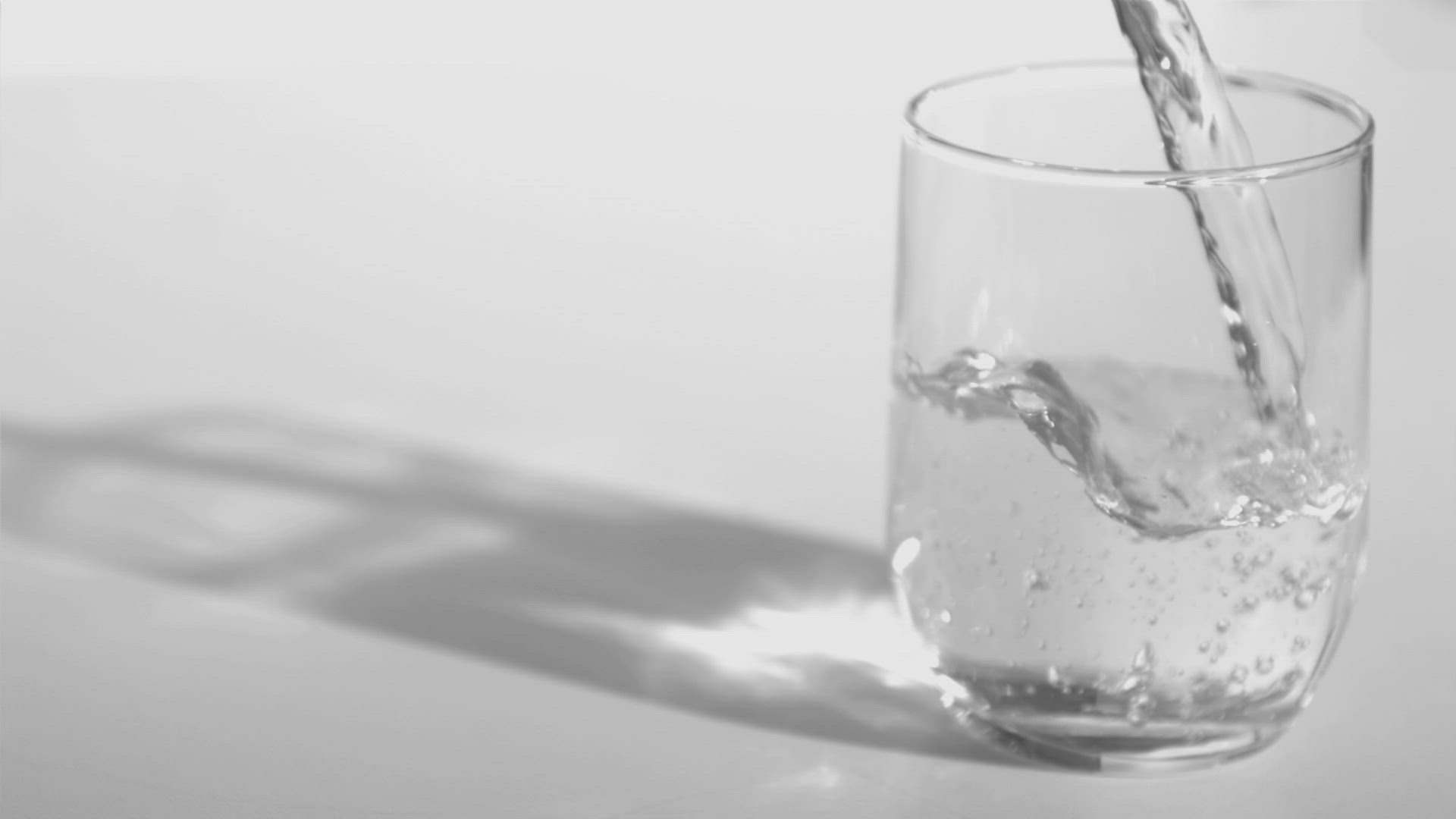 932613661 / Pouring In / Pouring Out / Pouring