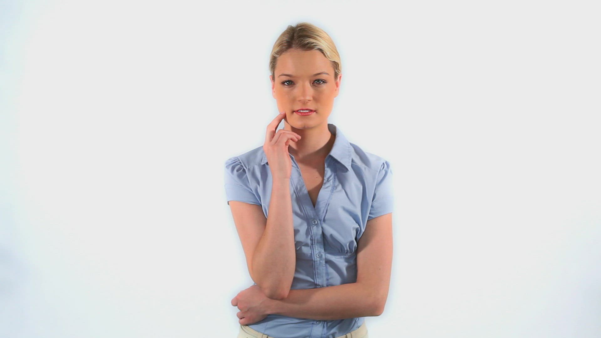 651620801 / Woman / Thinking / Standing