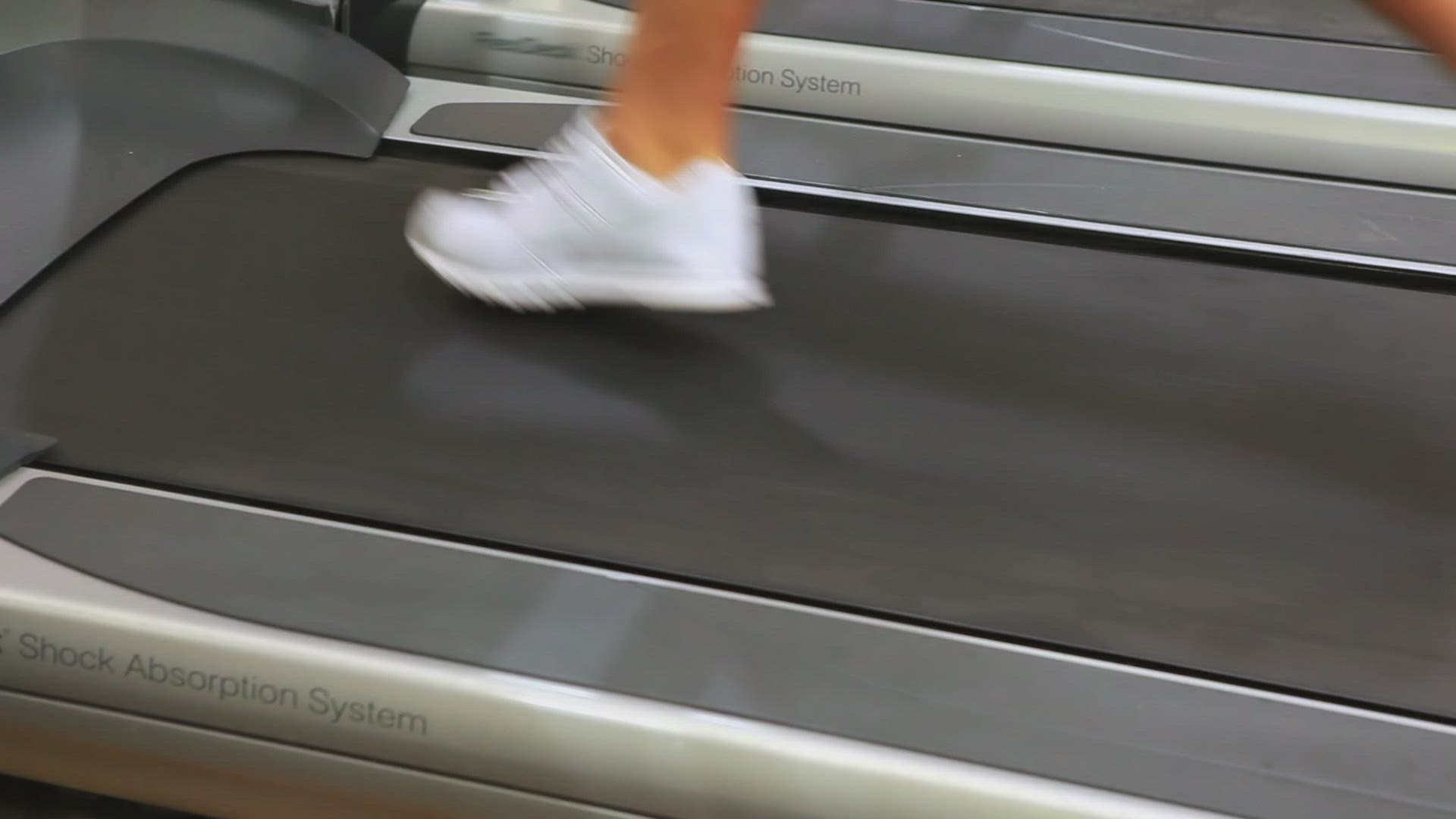 120632231 / Running / Treadmill / Training