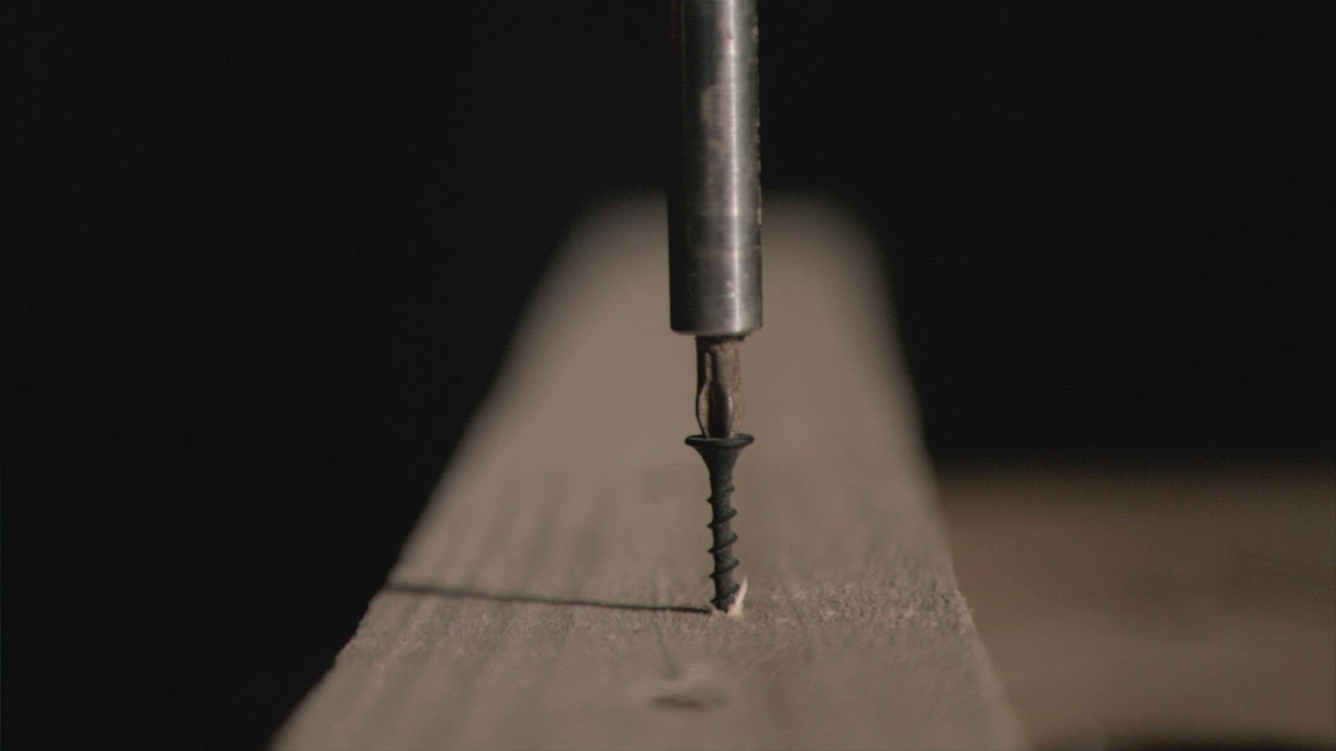 158382085 / Screwing / Forest / Handcrafted Work