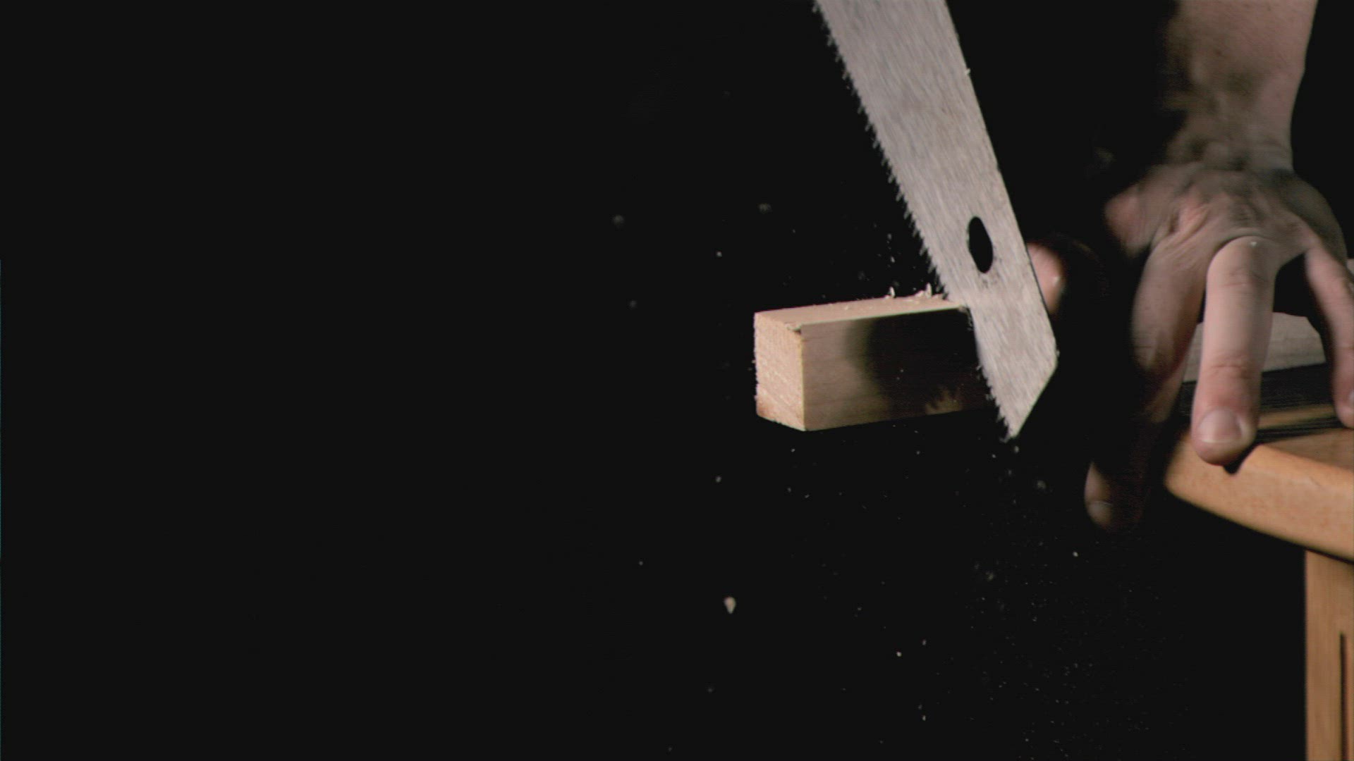 580316511 / Falling / Cutting / Handcrafted Work