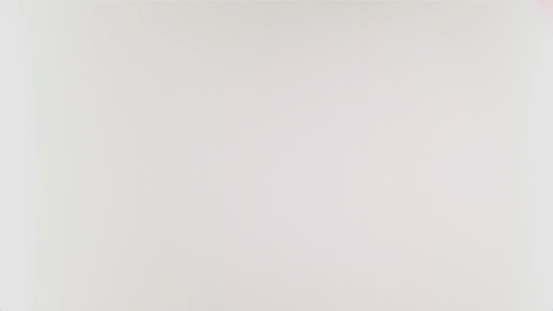 271191964 / Liquid / Splashing / Slowmotion