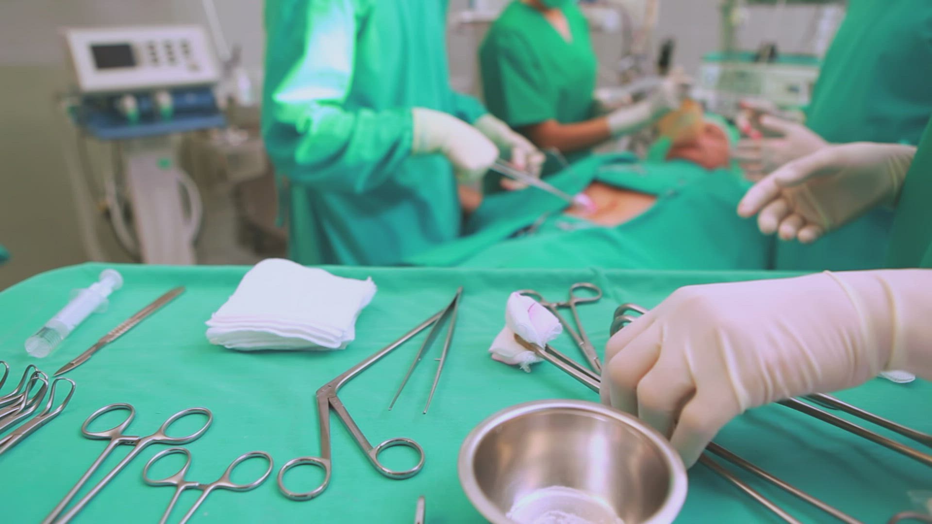 783140215 / Patient / Surgeon