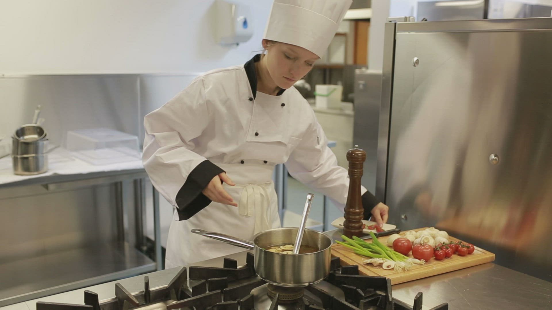 534215855 / Cooking / Stirring