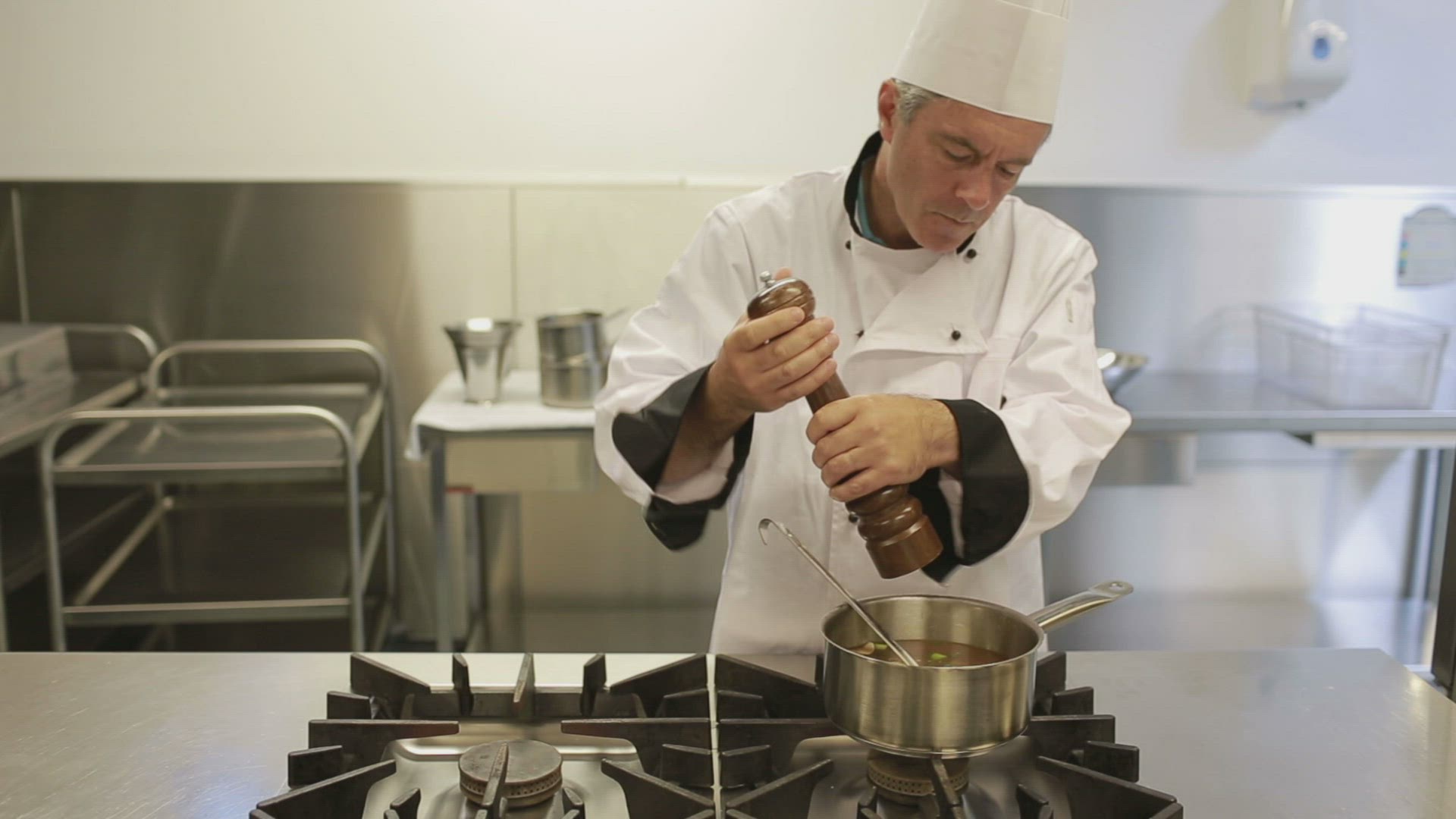 243679855 / Cooking / Stirring
