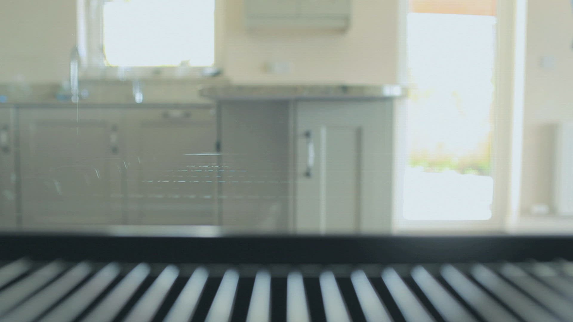 288655943 / Pot / Backing Oven
