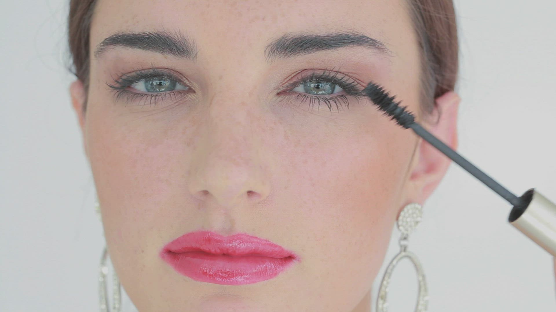 971461352 / Woman / Make up