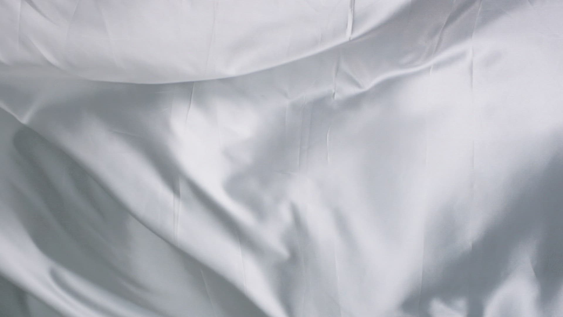 726969696 / Cloth / Wave