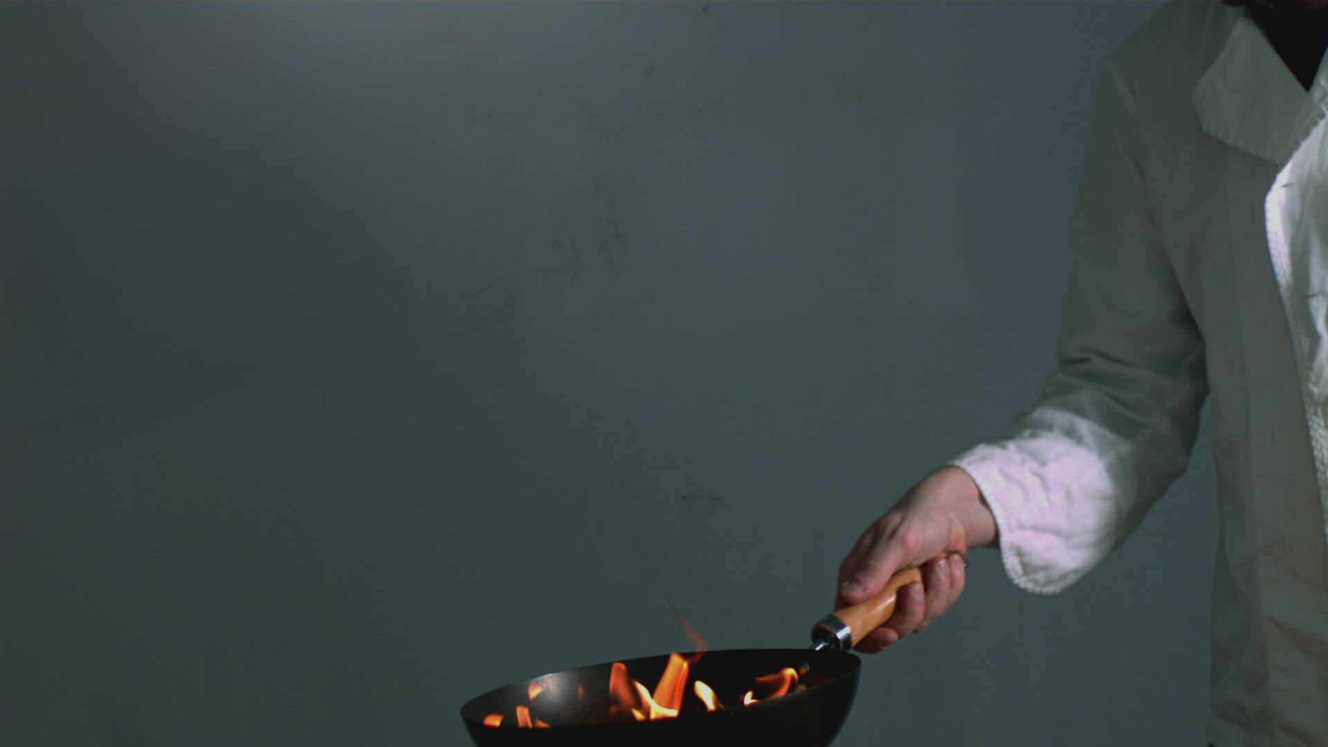 841990726 / Roasting / Stir Frying
