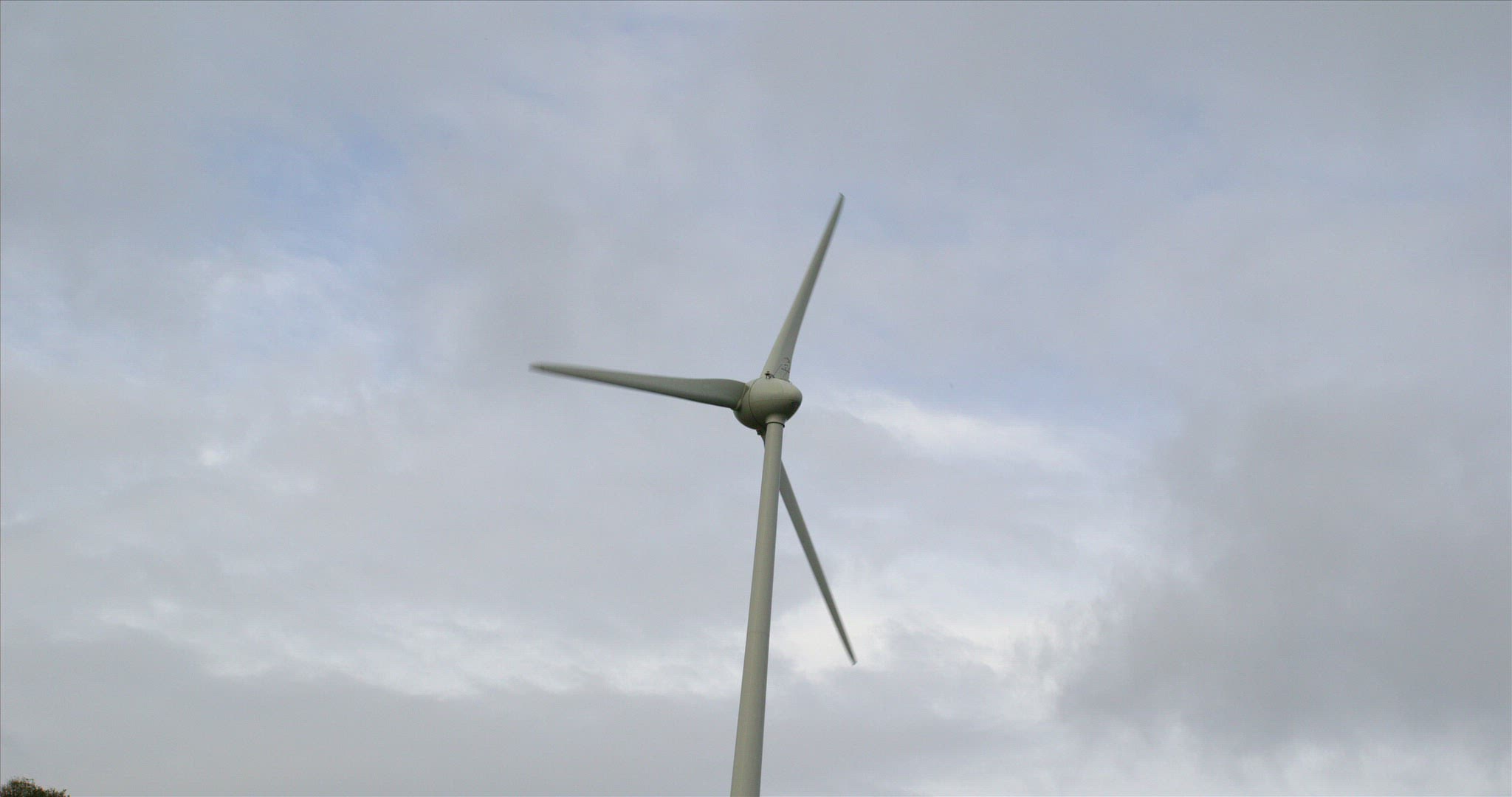 388393596 / Wind Turbine / Meadow