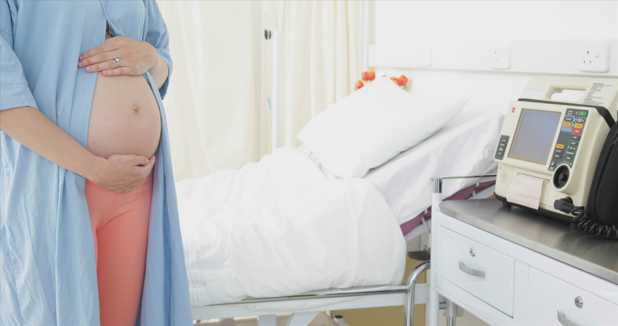 954216669 / Woman / Pregnancy / Sonography