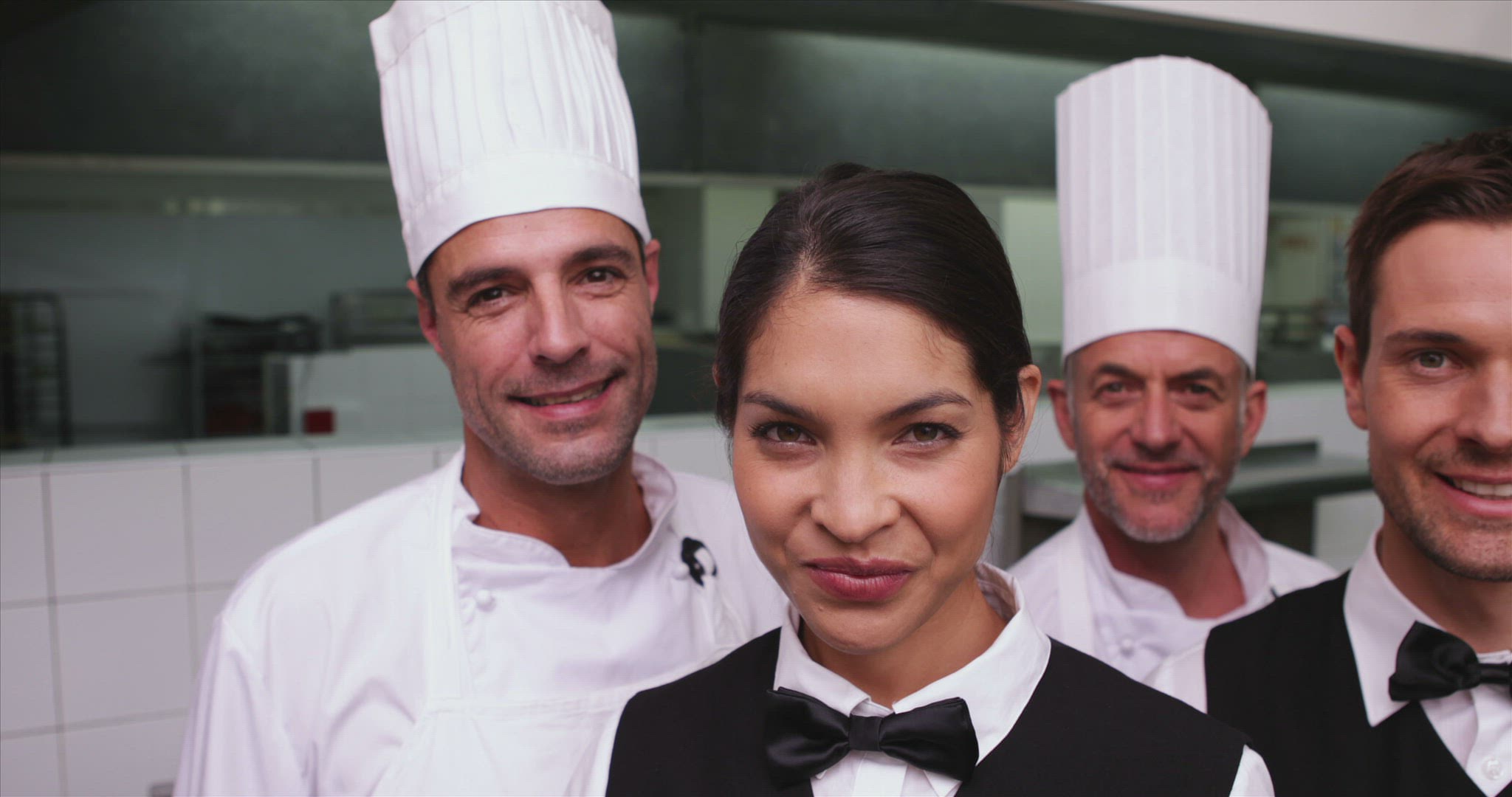 721900117 / Multi-Ethnic People / Service / Head Chef