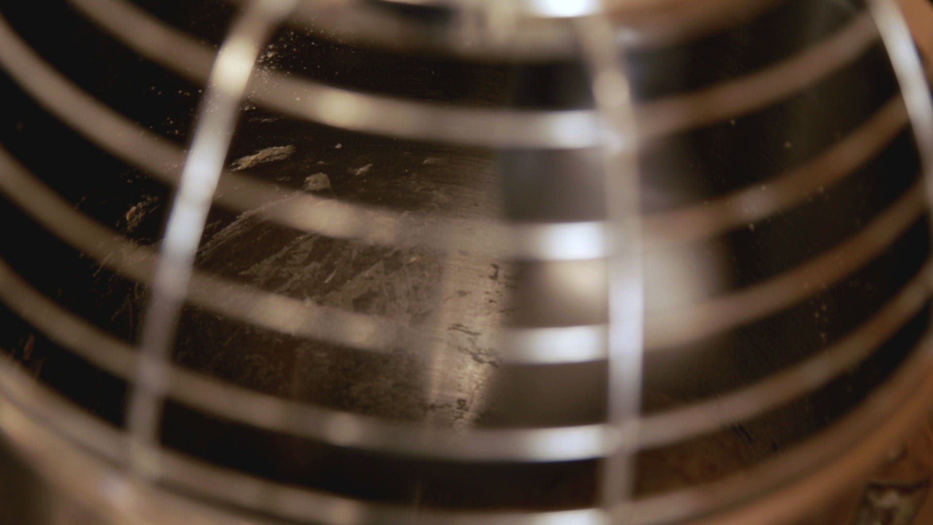 998889171 / Mixing / Experiment / Whisking