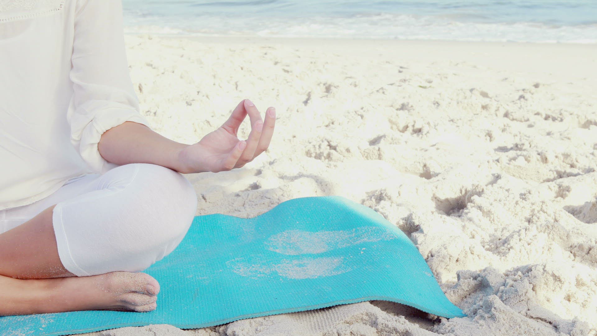 362247690 / People / Lotus Position / Beach