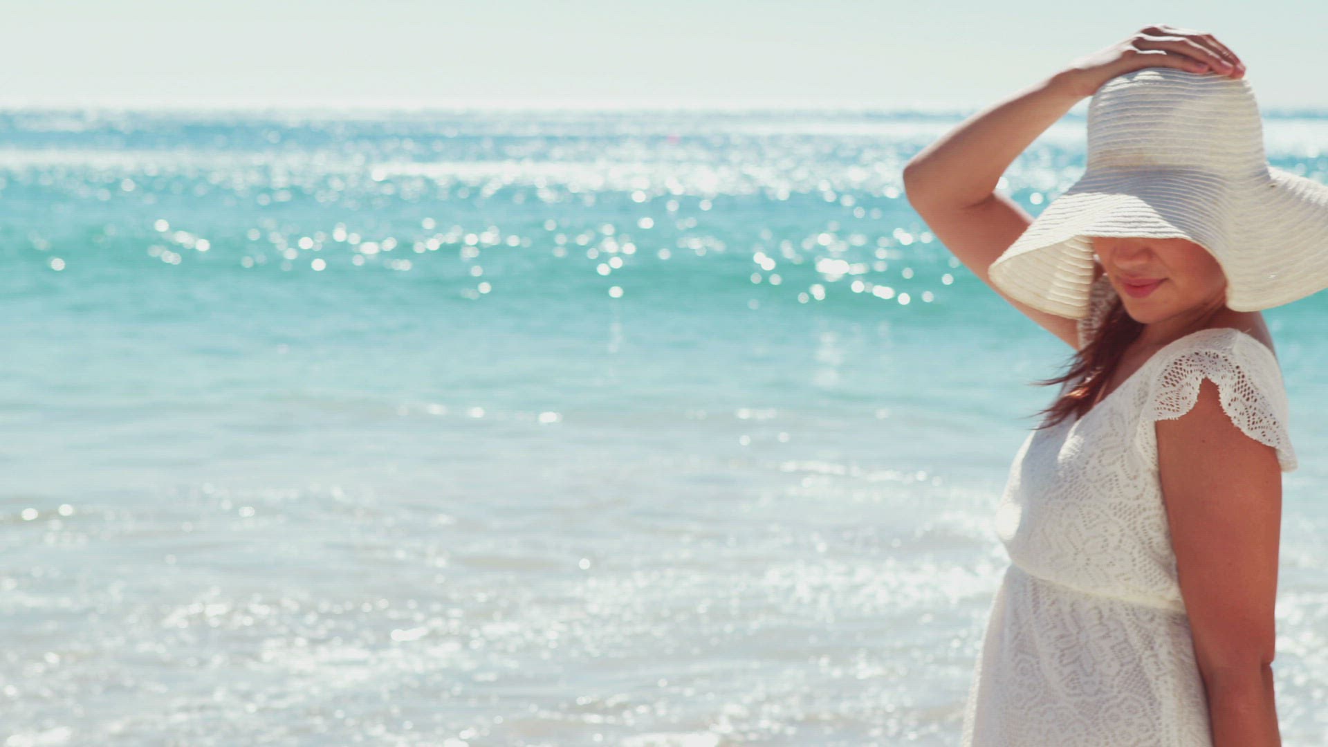 226463629 / People / Fashion / Coast