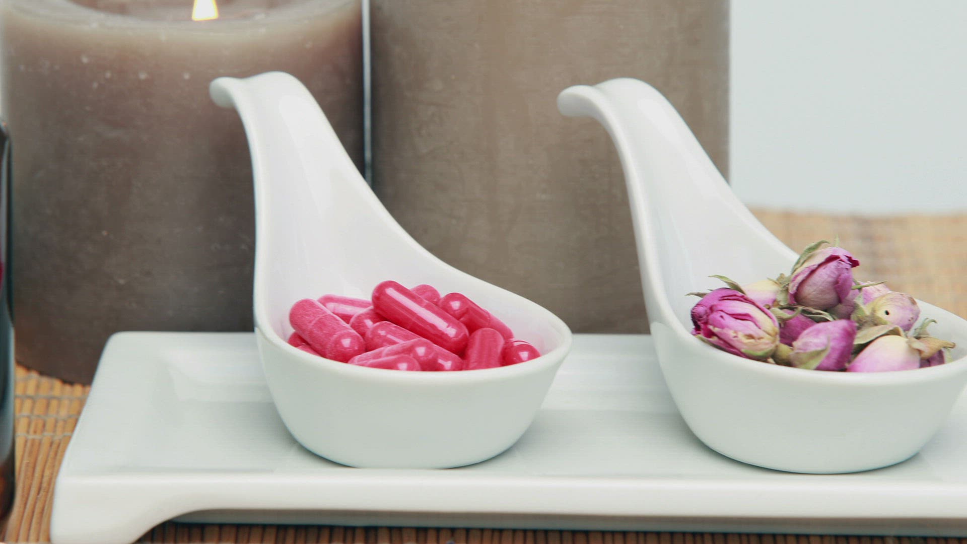 258119426 / Aromatherapy / Alternative Therapy / Skincare