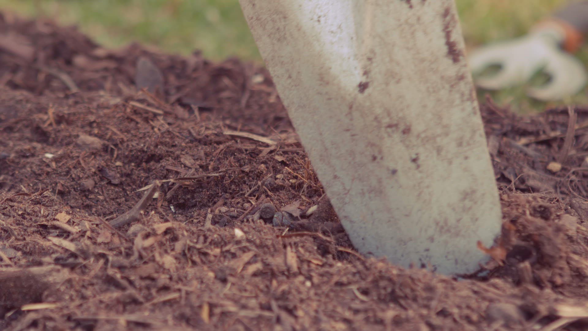 222976469 / People / Craftsman / Gardener