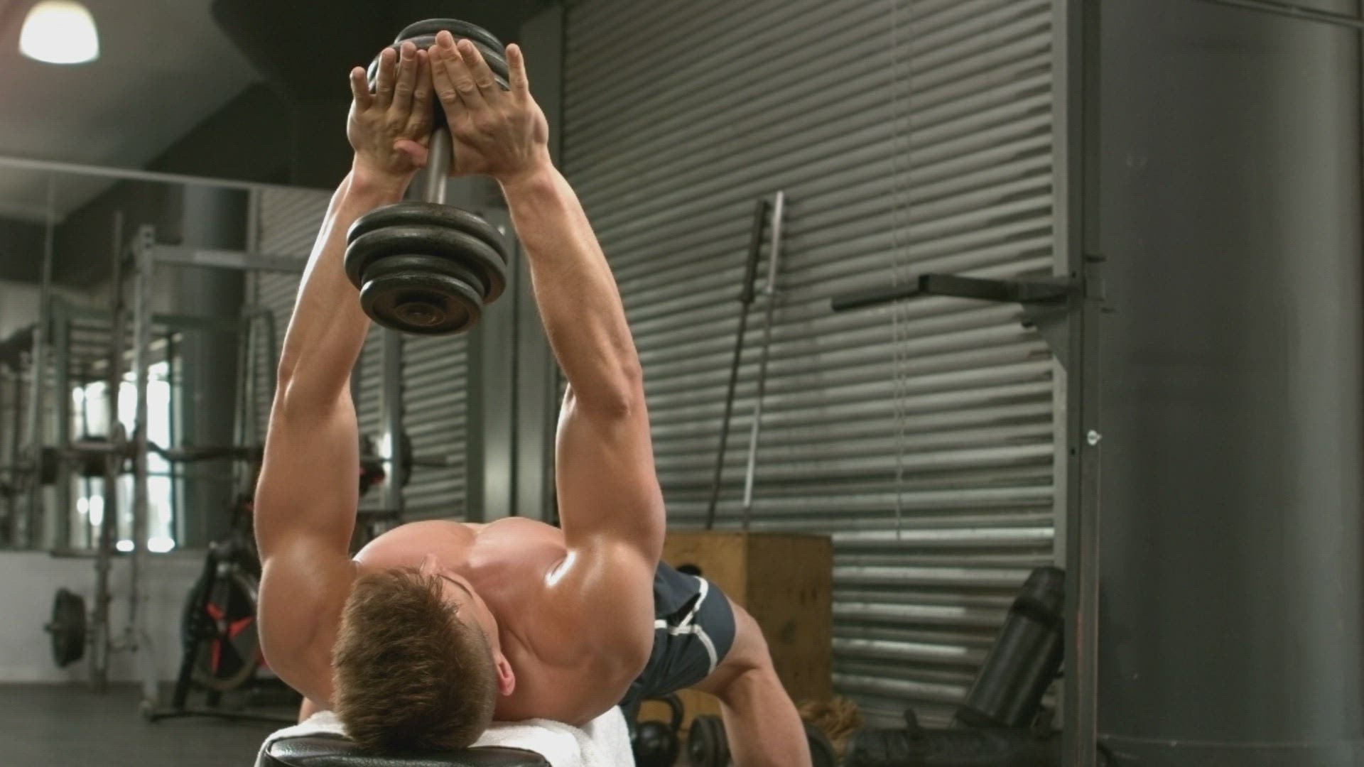 169411984 / Masculinity / Moving / Work Out