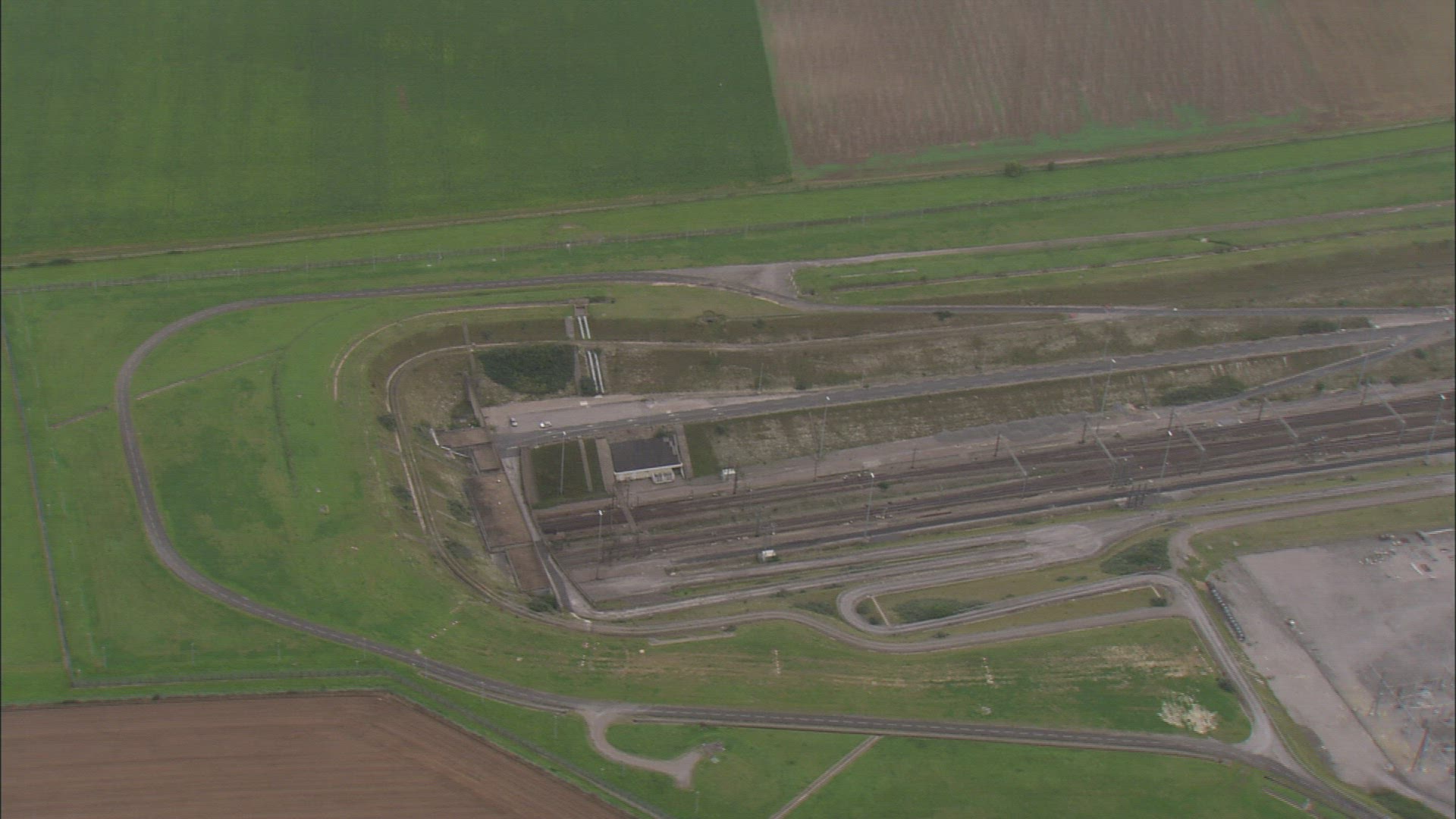586392026 / Channel Tunnel / Nord -Pas de Calais / France