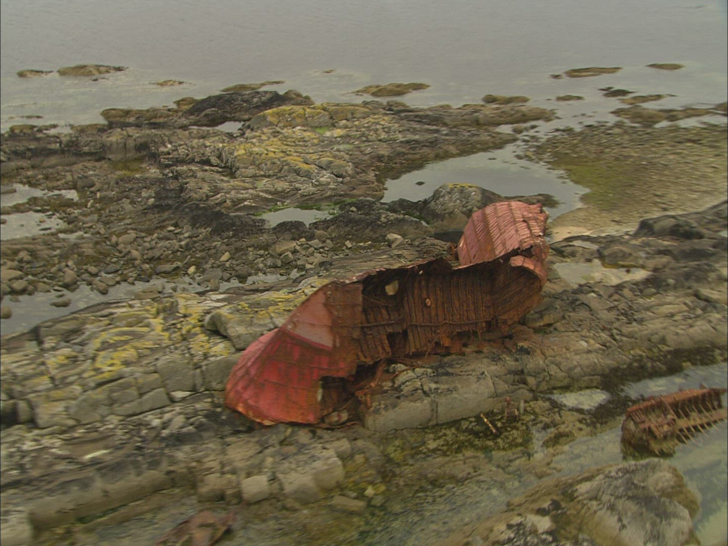 453599613 / Shipwreck / Coast / Ireland