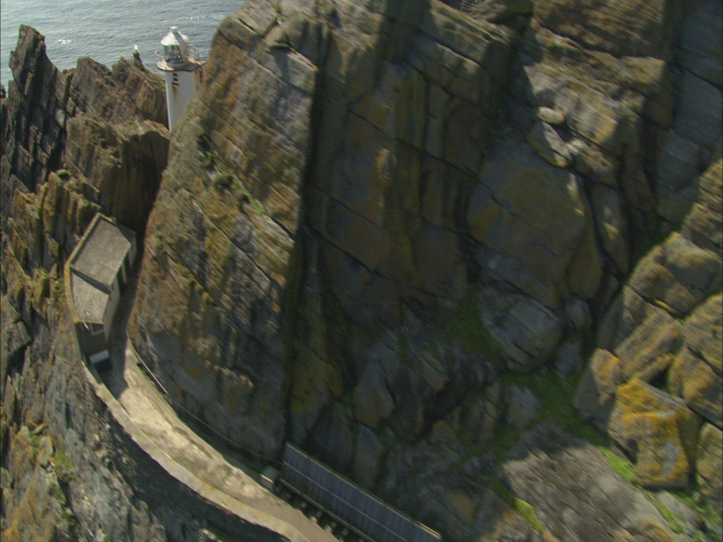 951021054 / Steep Coast / Rocky Coast / Skellig Michael