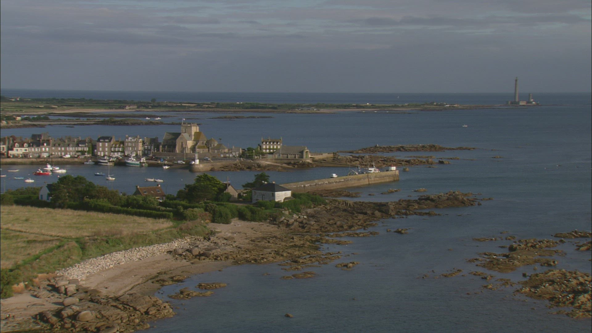 372373821 / Fishing Port / Manche / France