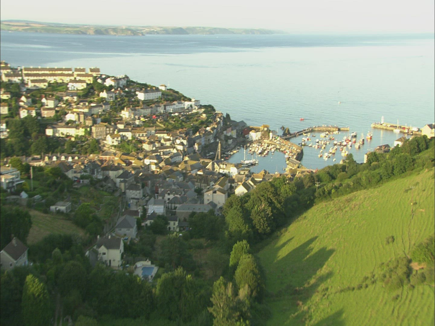 566423985 / Village / Cornwall / England