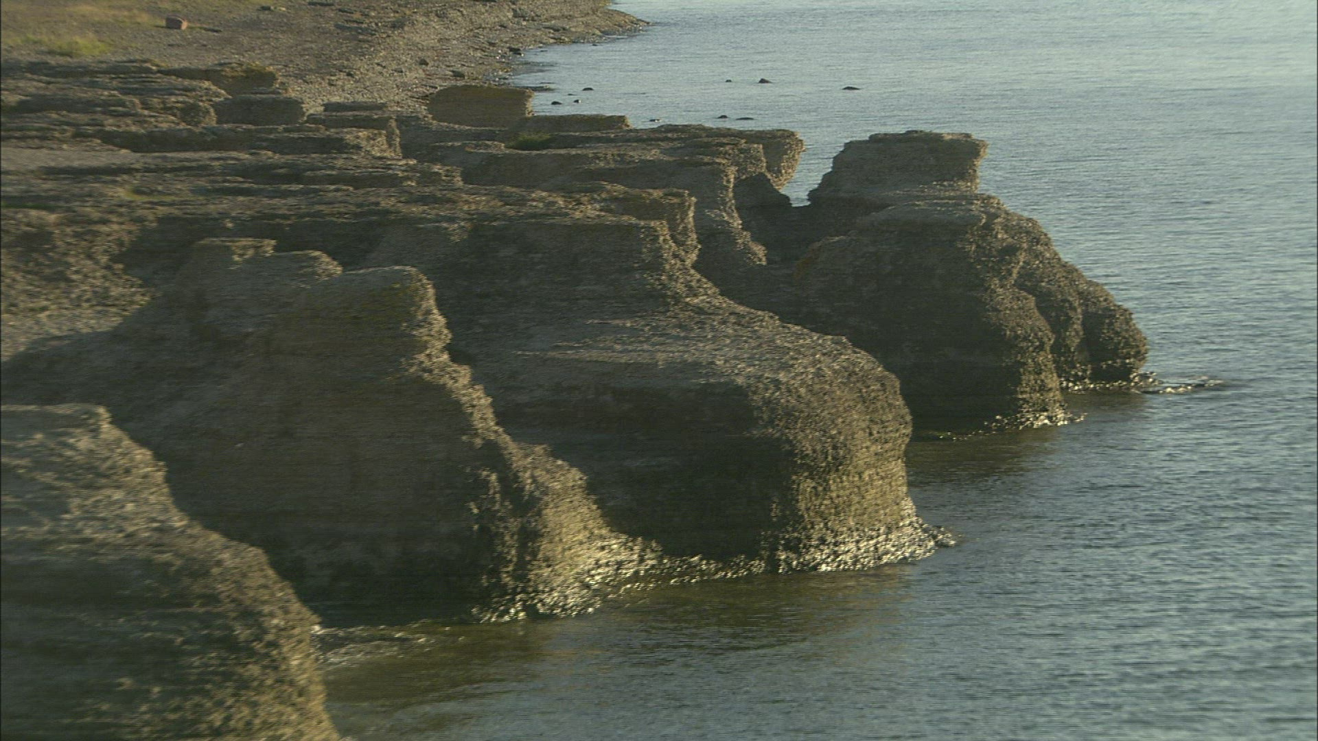 104662646 / Rocky Landscape / Götaland / Sweden
