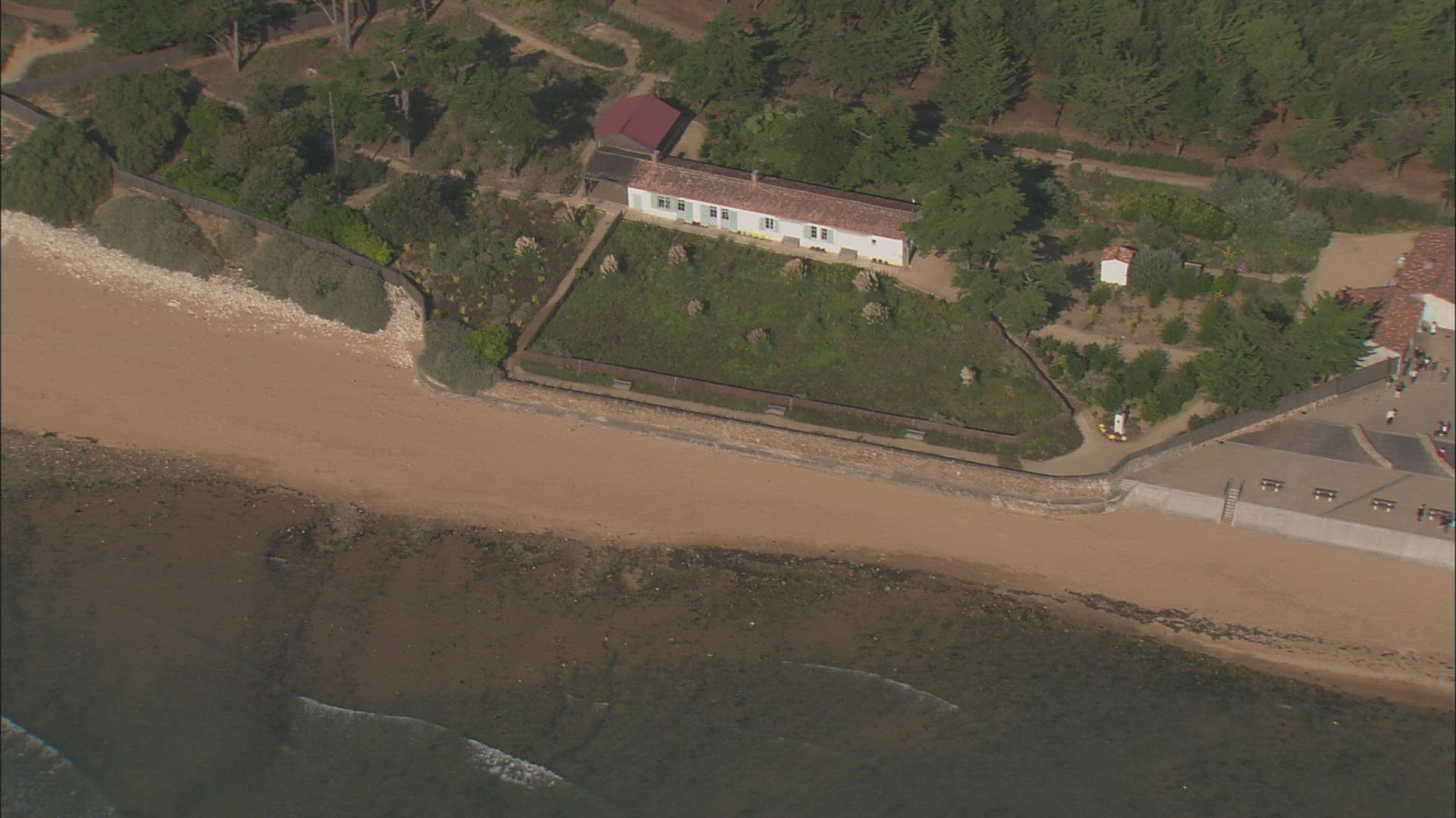 849923635 / Building / Vendée / France / Aerial