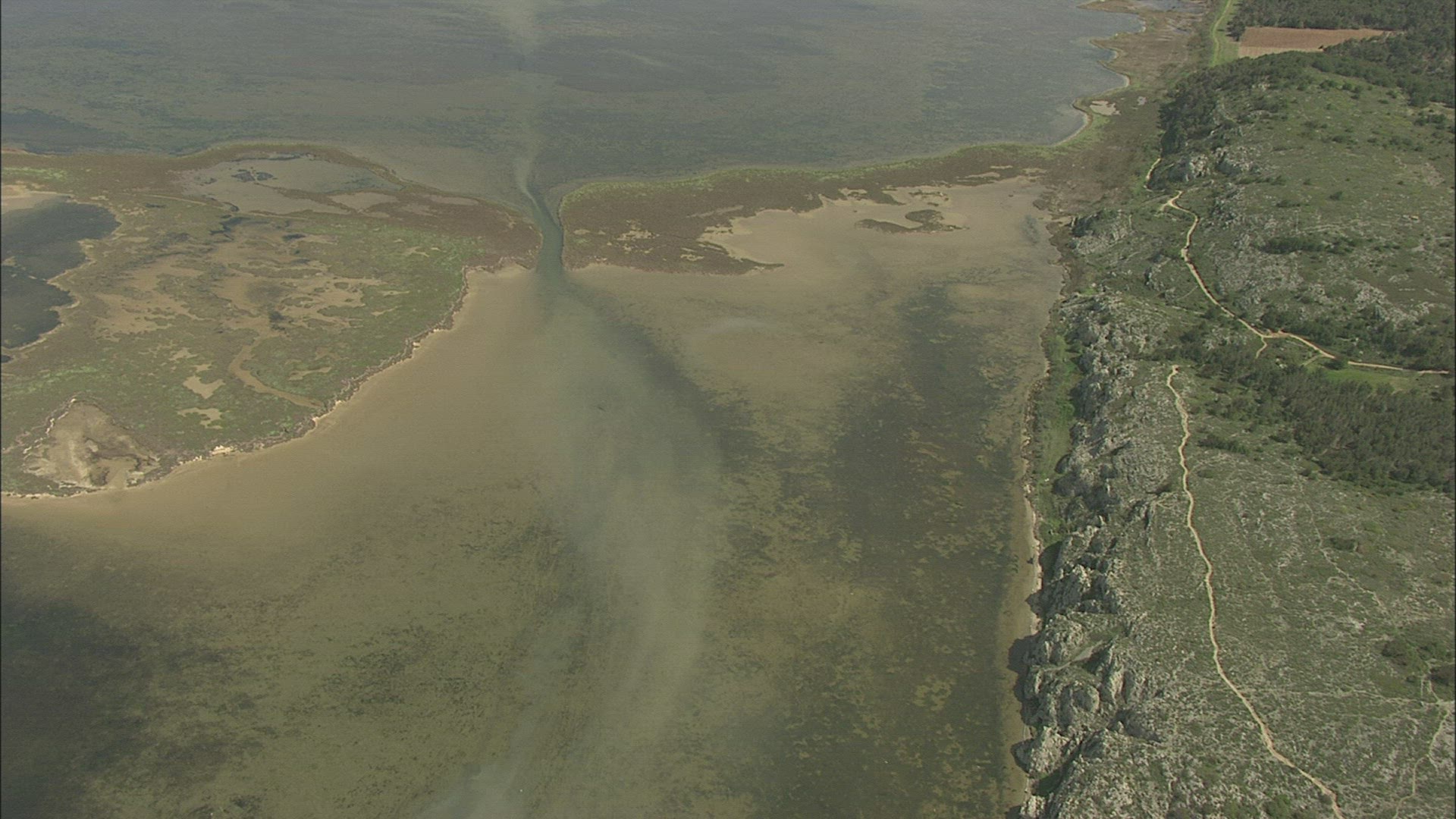 315834980 / Parc naturel régional de la Narbonnaise / France / Aerial