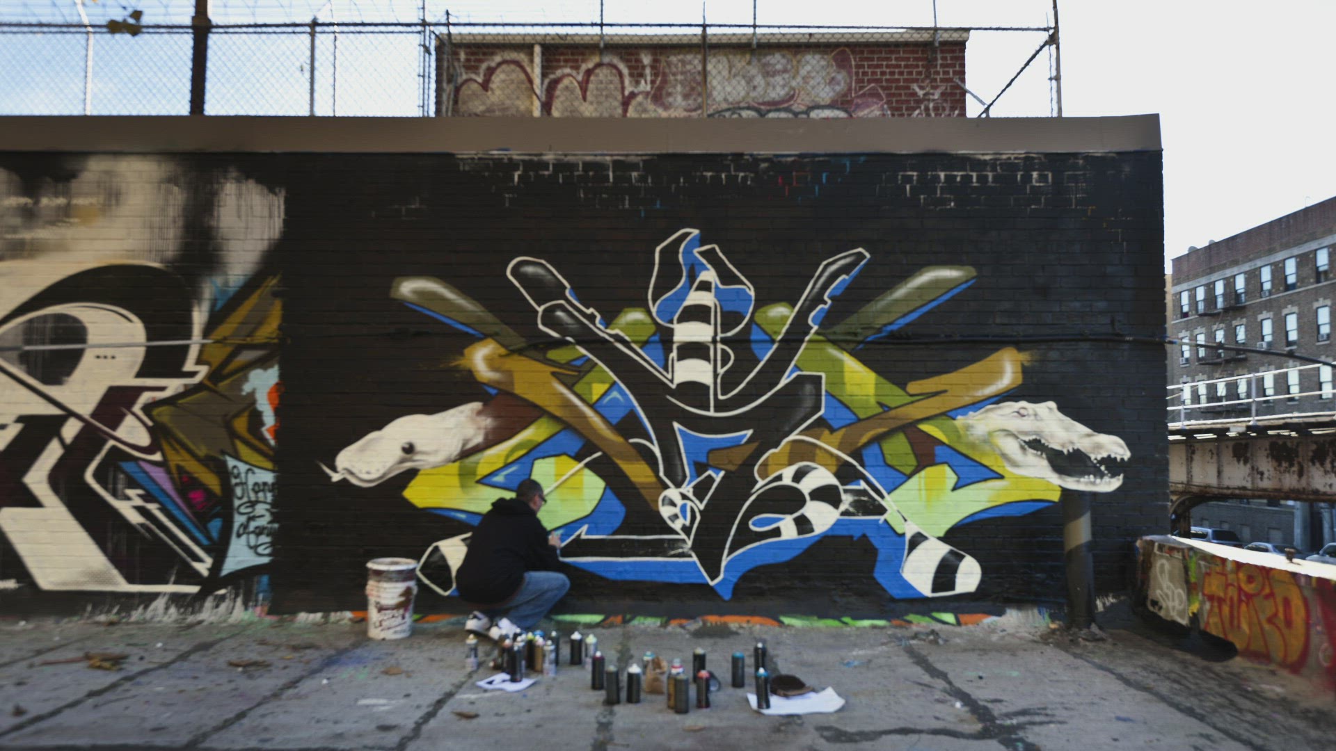 359708591 / Graffiti / Sprayer / USA / Timelapse