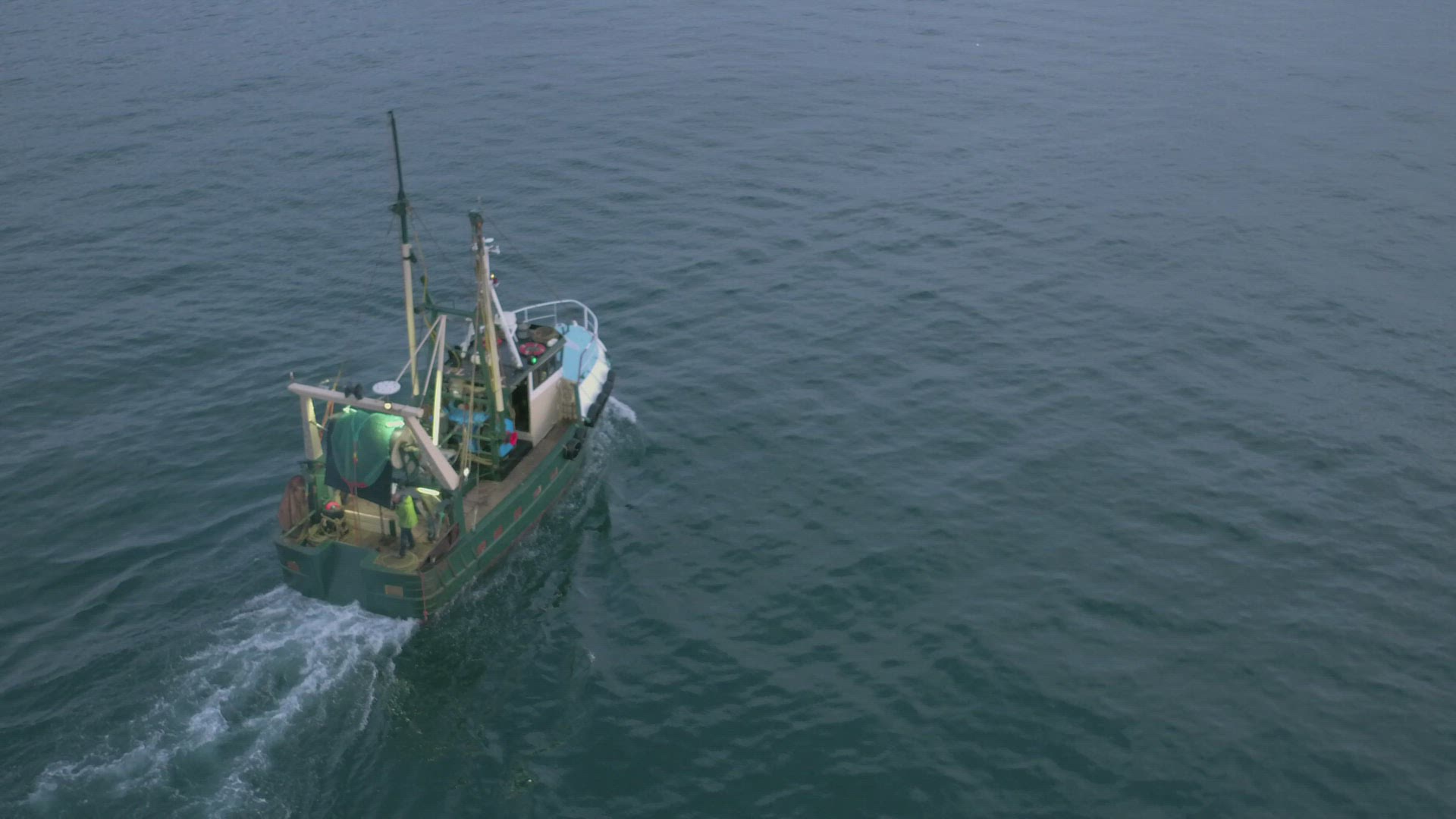 689541912 / Fisherman / Irish Sea / Great Britain