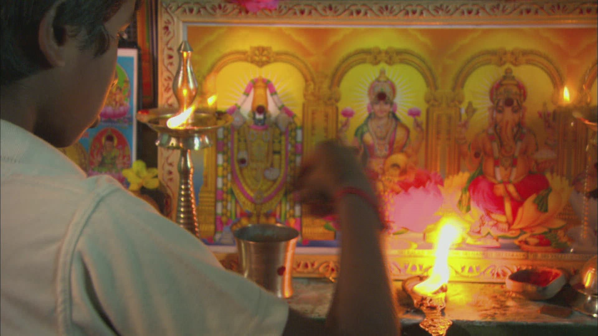 840102002 / Believer / Hinduism / India