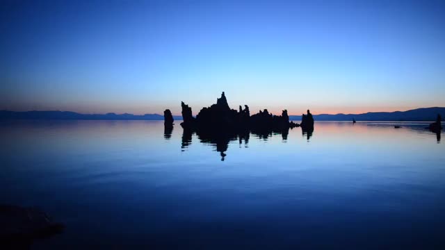 Mono Lake Dawn Reflection -Real Time
