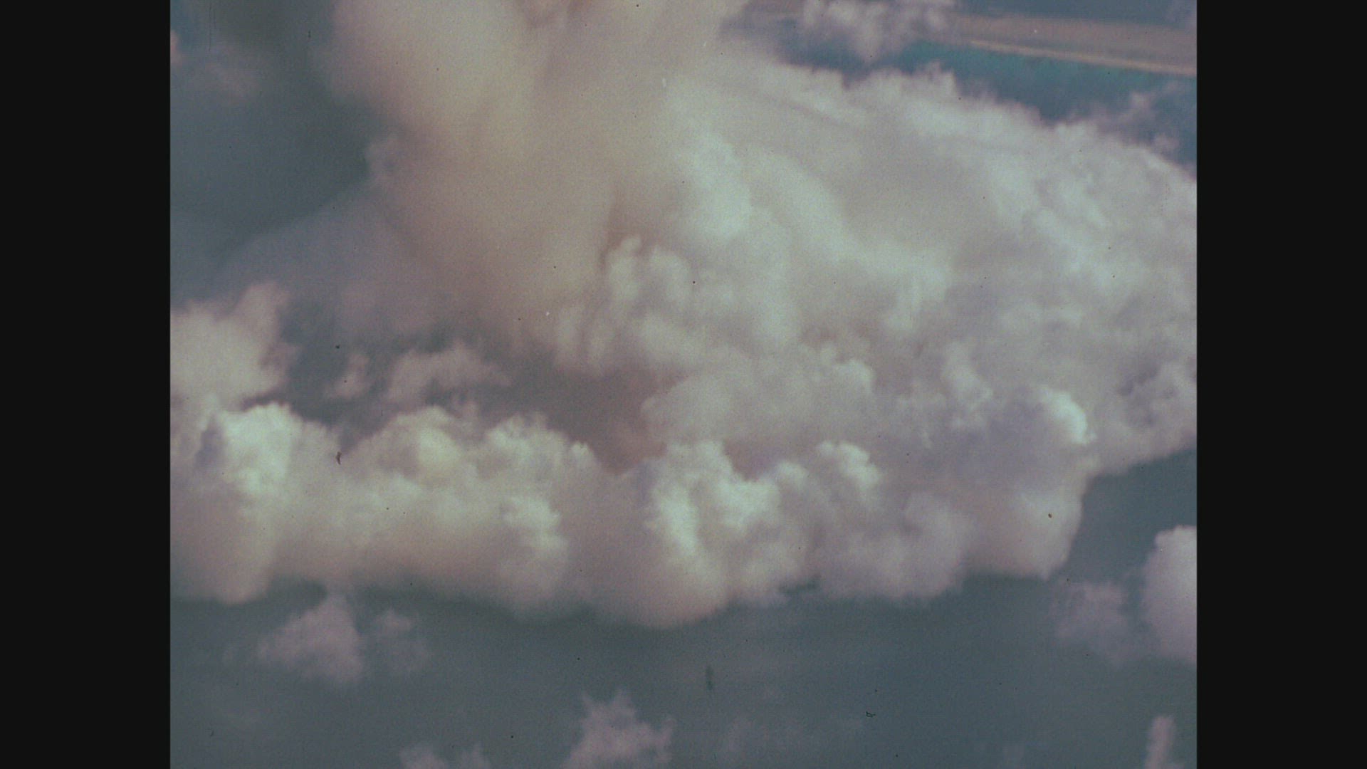 126671354 / Atomic Bomb Testing / Test Baker / Jul 25, 1946