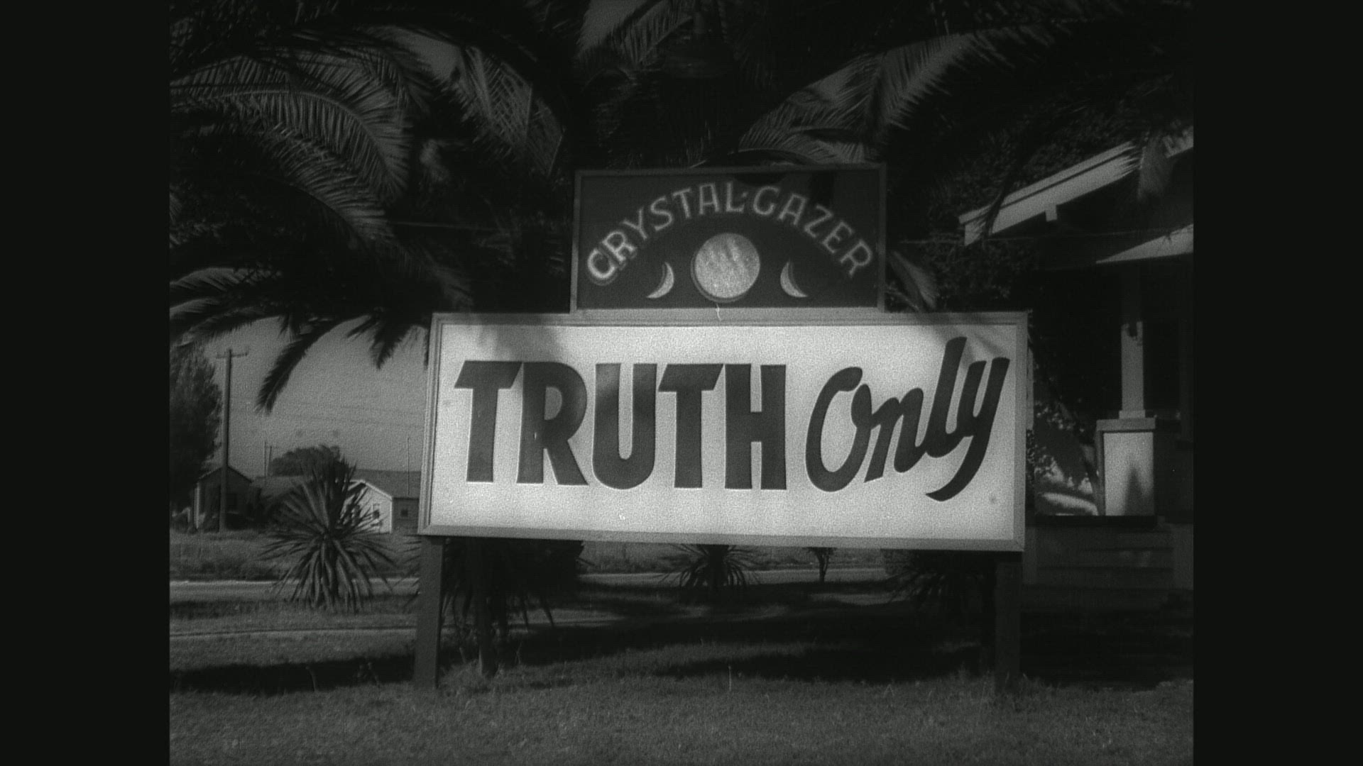500073543 / Shop Sign / California / USA / 1932