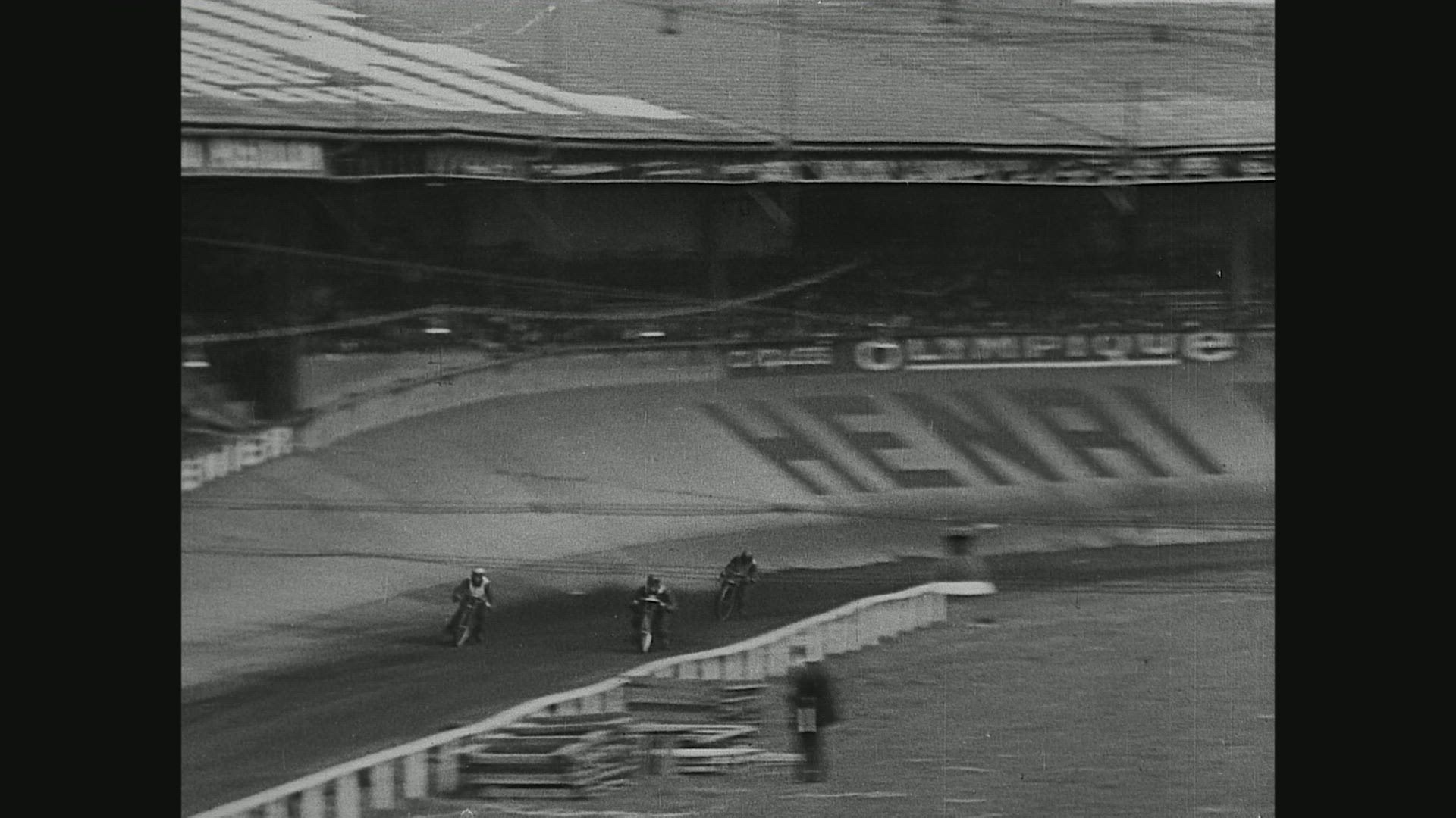 231448759 / Motorcycle Racing / France / 1931