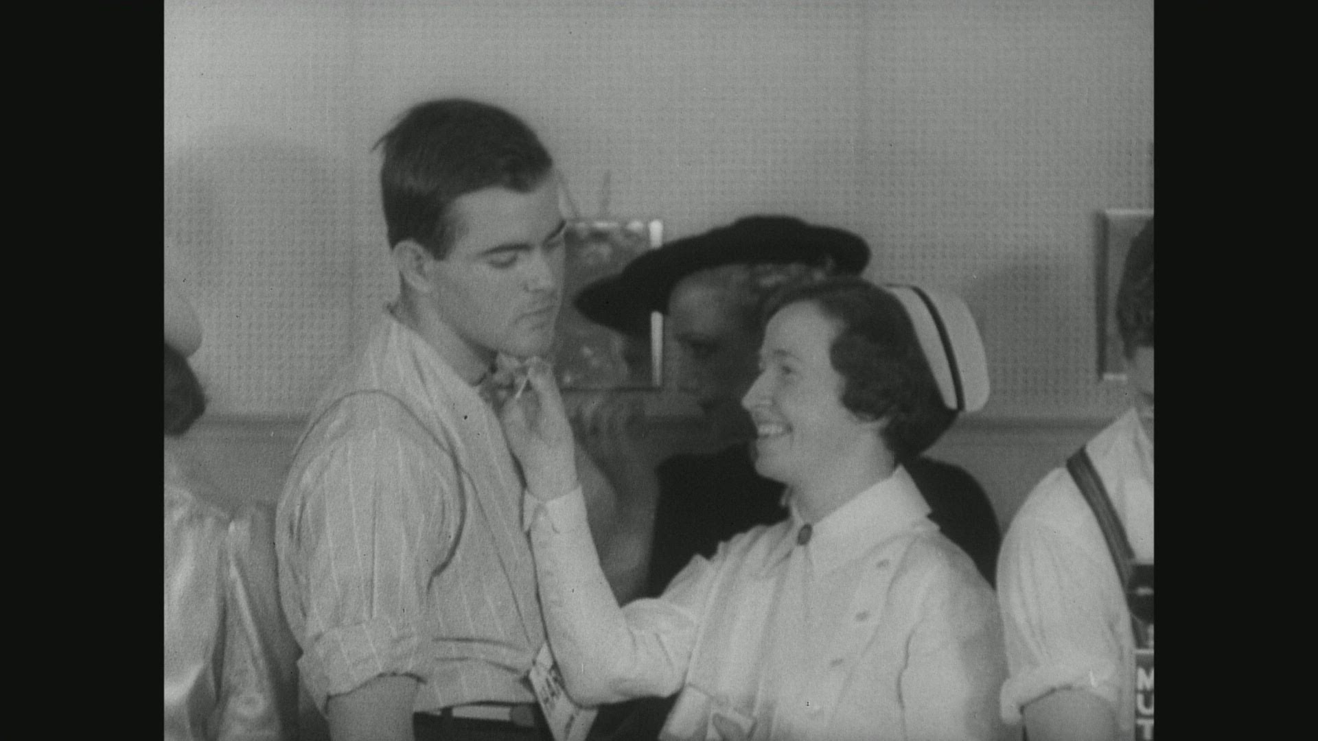 245485359 / Shaving Competition / USA / 1937