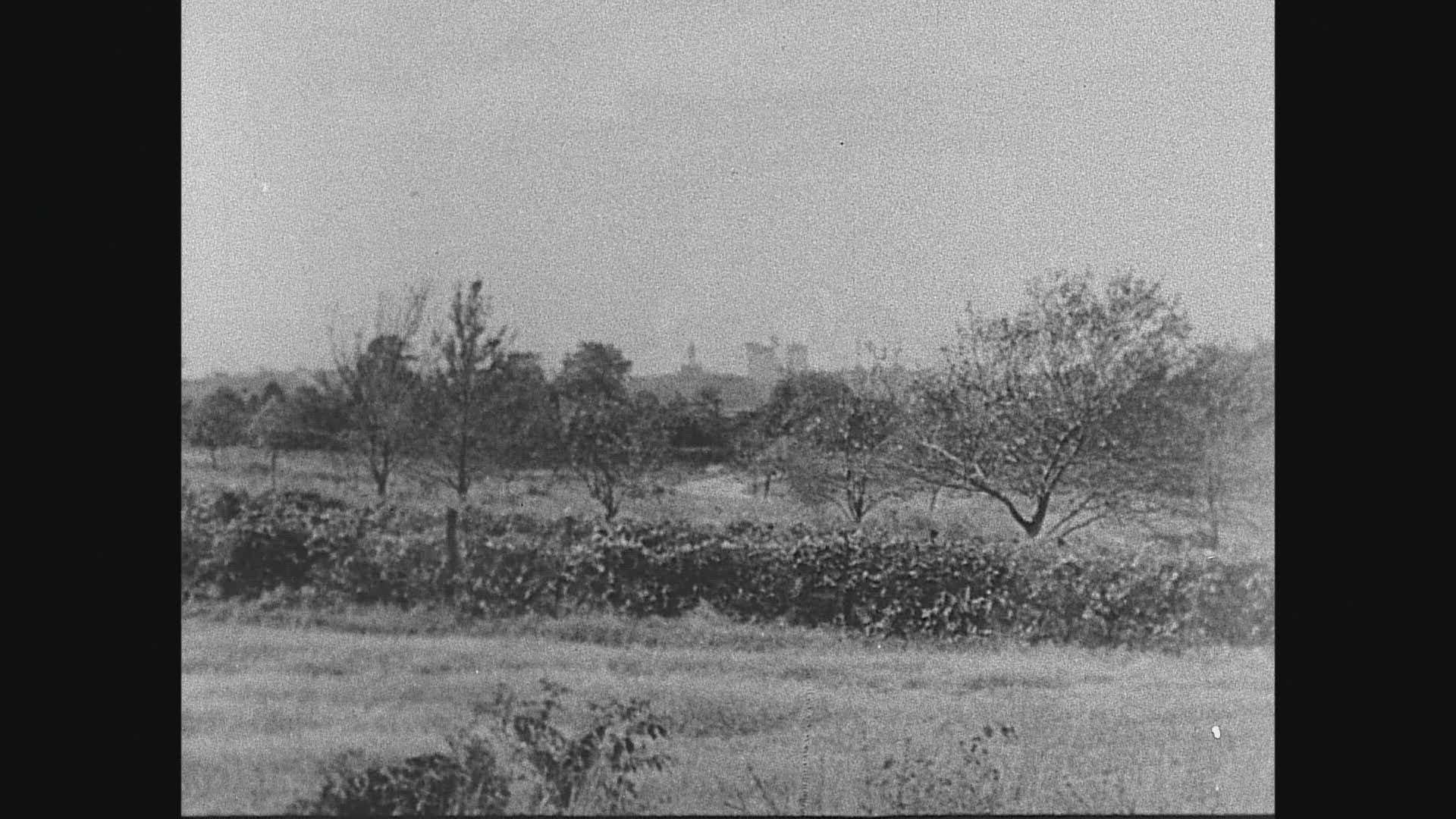 653824128 / Duck and Cover / Nuclear Explosion / USA / 1951