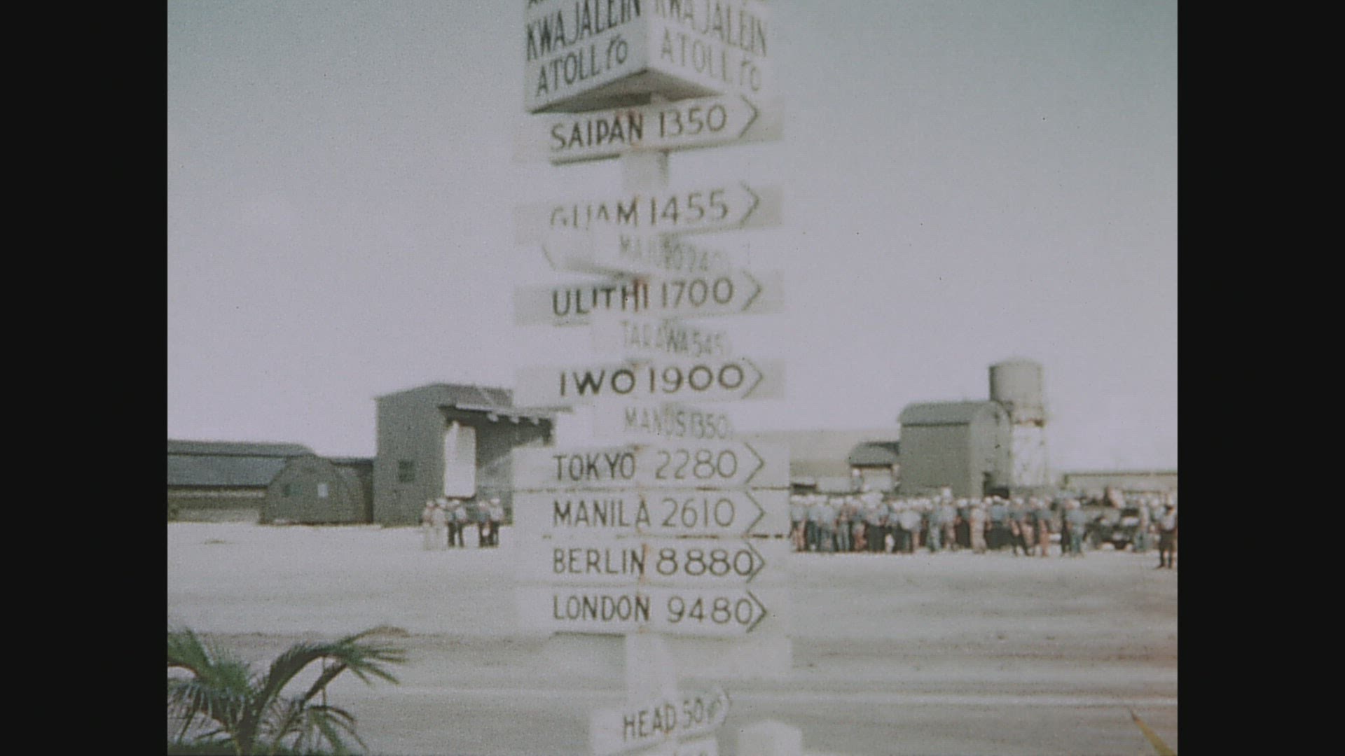 263109163 / Test Baker / Atomic Bomb Testing / Military Base / Bikini Atoll / 1946