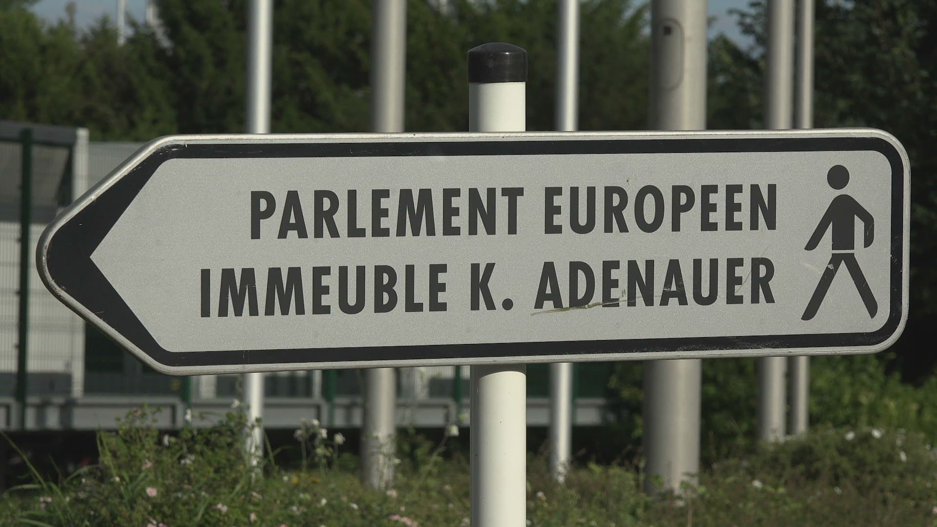 169608431 / Parliament / Political Institution / Kirchberg