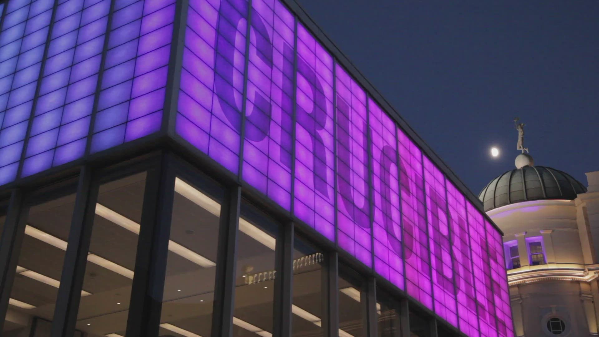 736934757 / Crucible Theatre / Lyceum Theatre / Sheffield