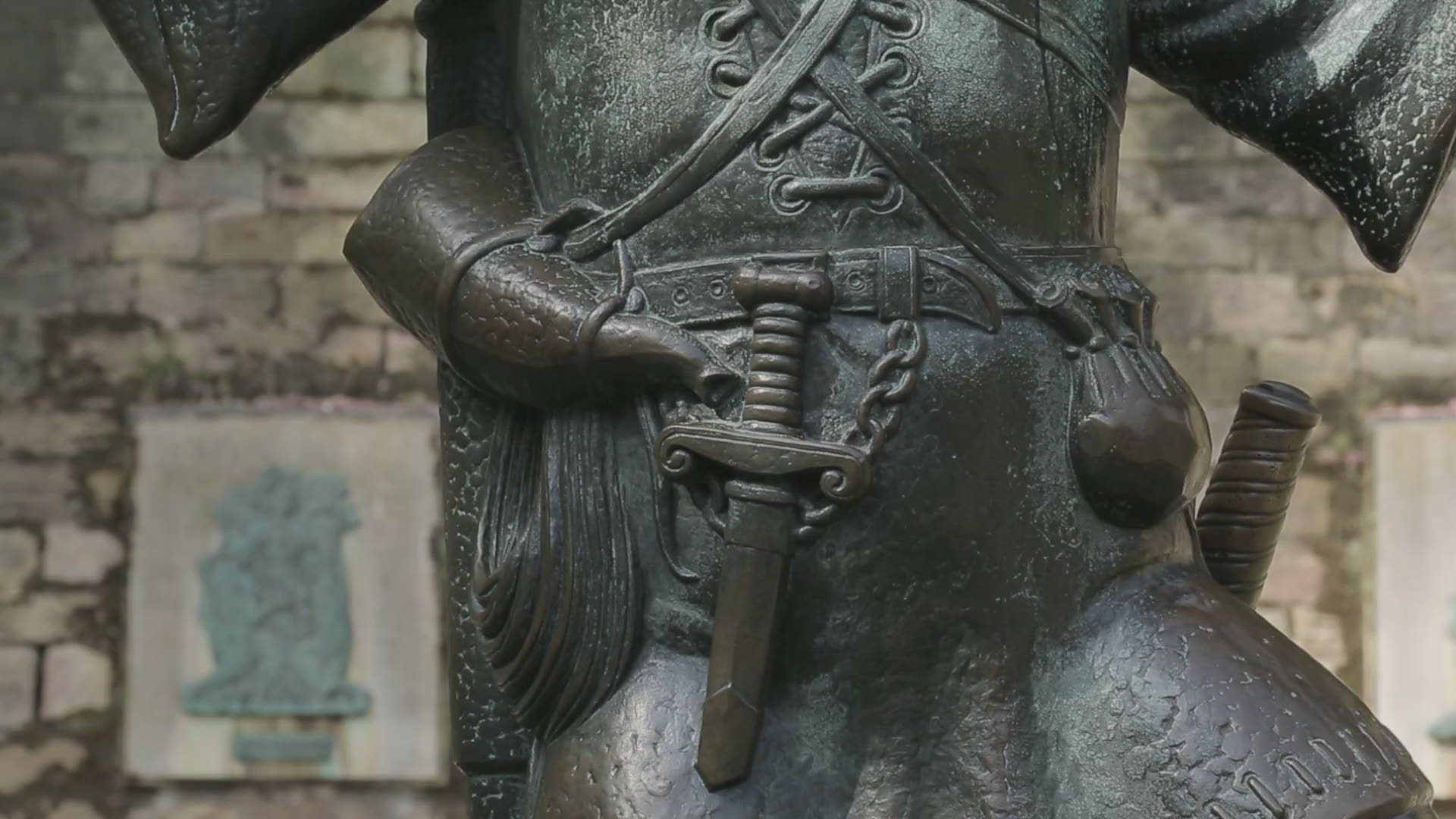 810018346 / Robin Hood Statue / Statue / Nottingham