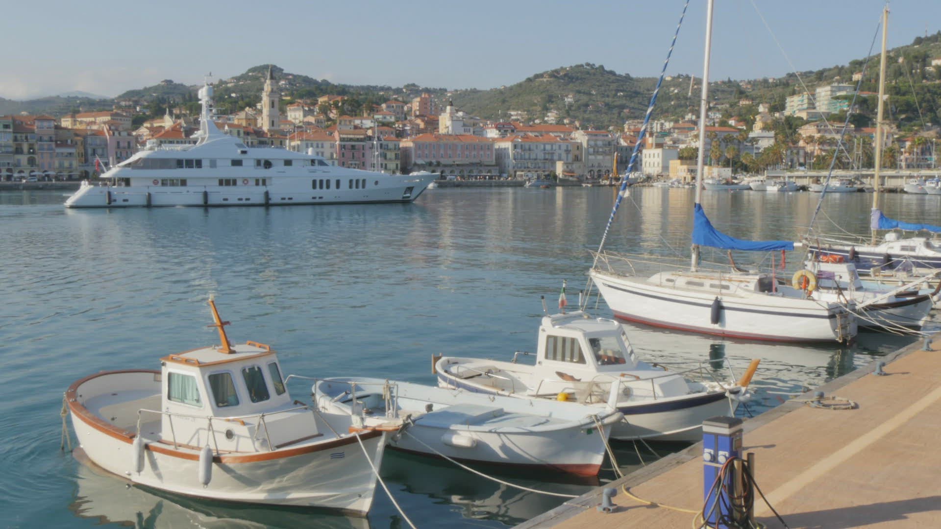 561043791 / Italian Culture / European Culture / Imperia