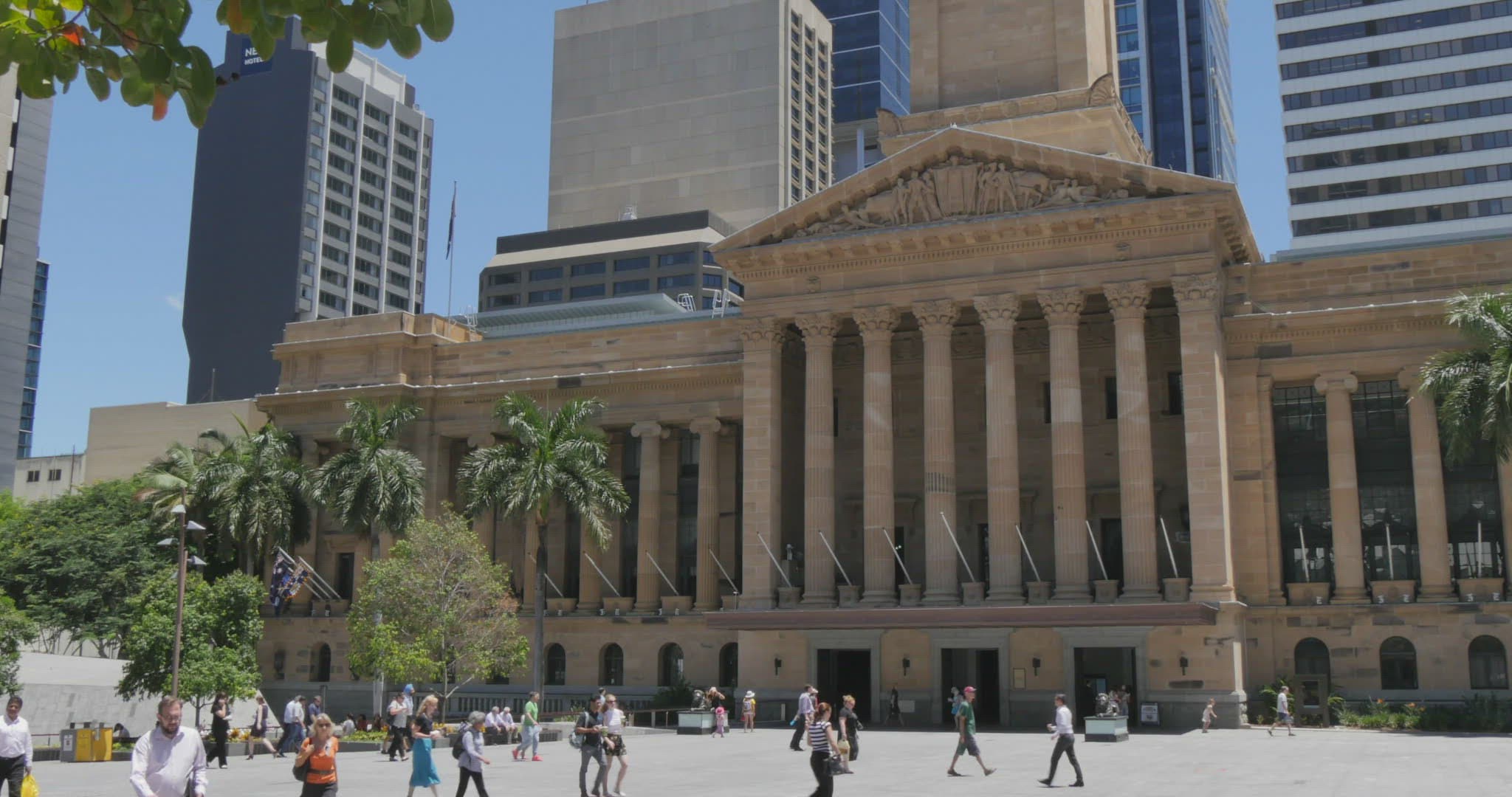 272419571 / Tree / Tradition / Brisbane