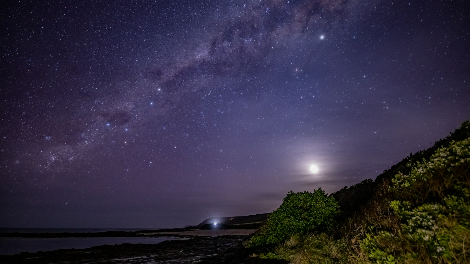 Milkyway and Moon Setting