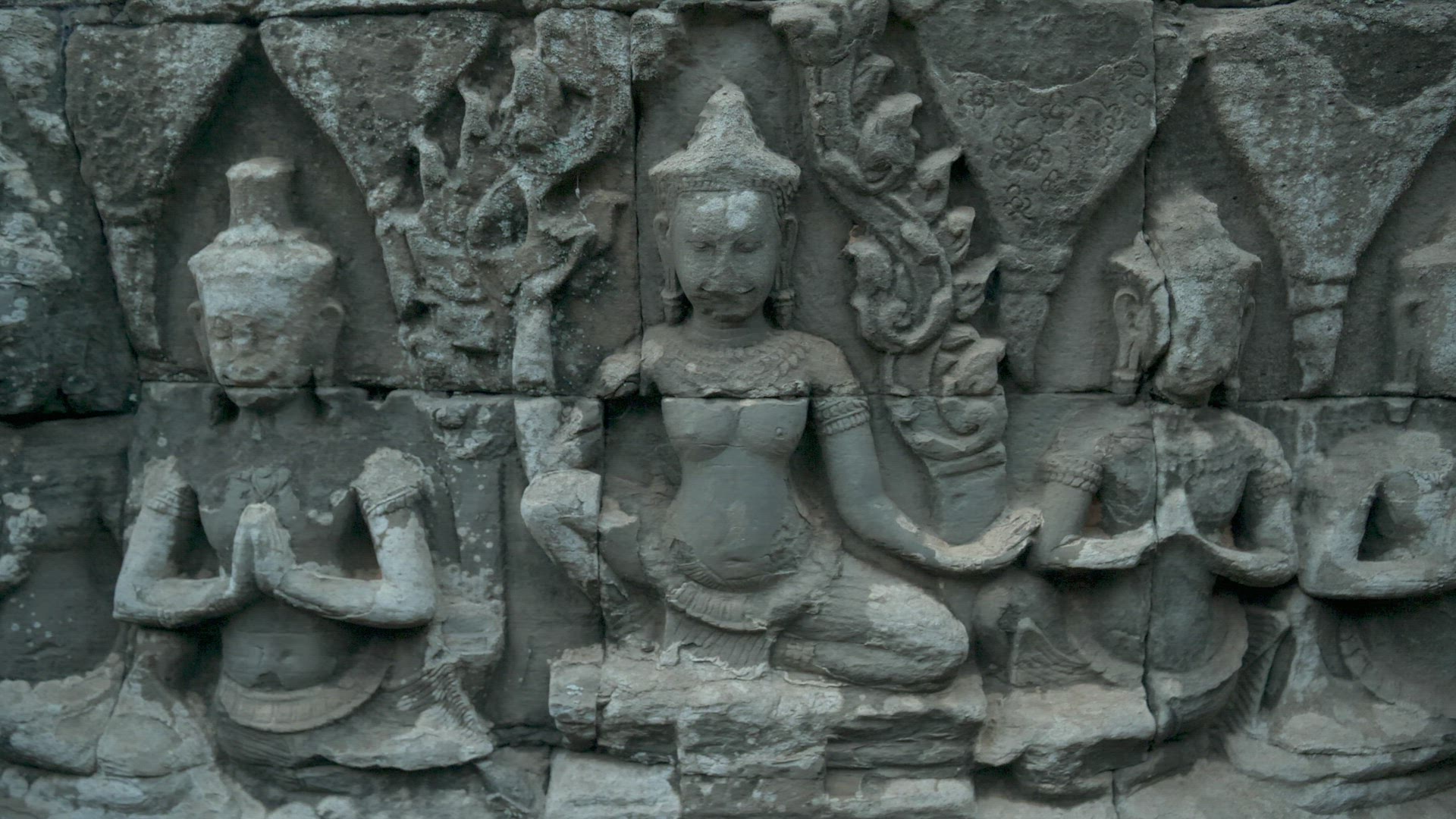 Cultural Site_Angkor Wat_Angkor Thom temple engravings_POI
