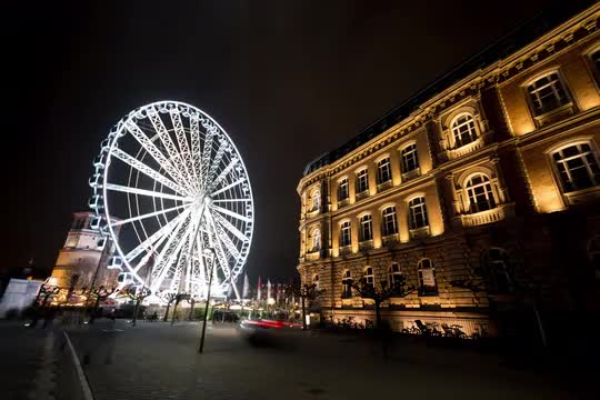 Ferris wheel timelapse