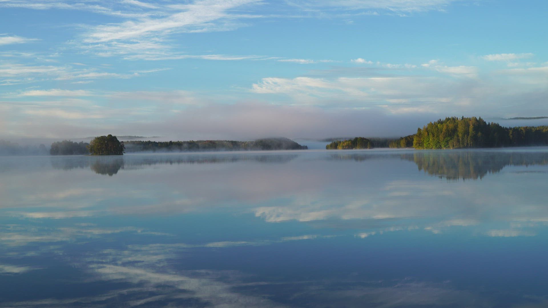 fog - mist  mirror lake early in the morning